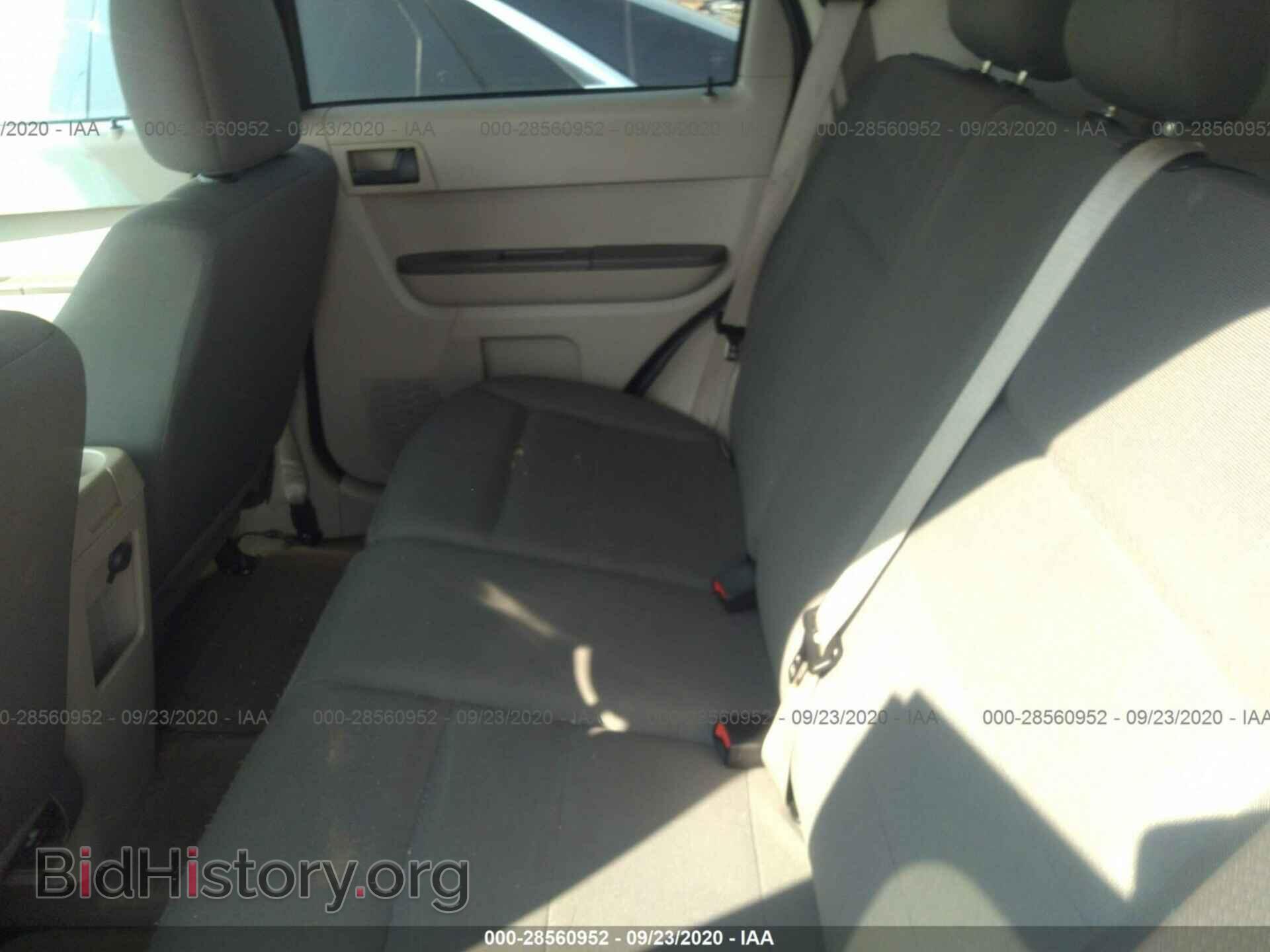 2009 FORD ESCAPE - VIN: 1FMCU02719KB22357 - Фото 8