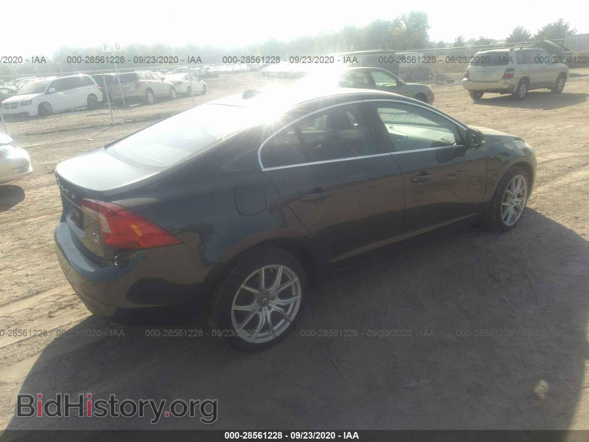 2012 VOLVO S60 - VIN: YV1902FH1C2096594 - Фото 4
