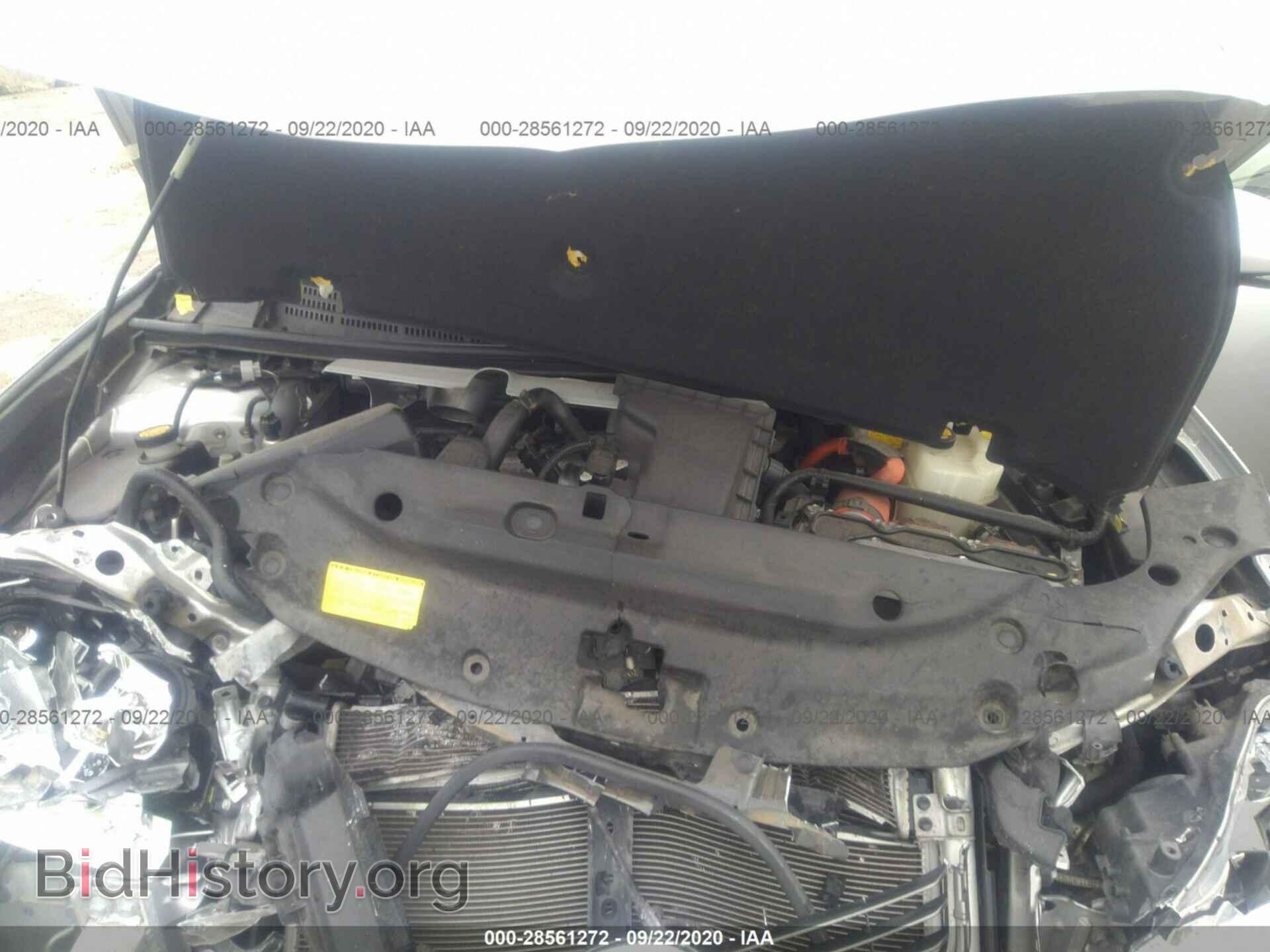 2011 LEXUS CT 200H - VIN: JTHKD5BH1B2022110 - Фото 10