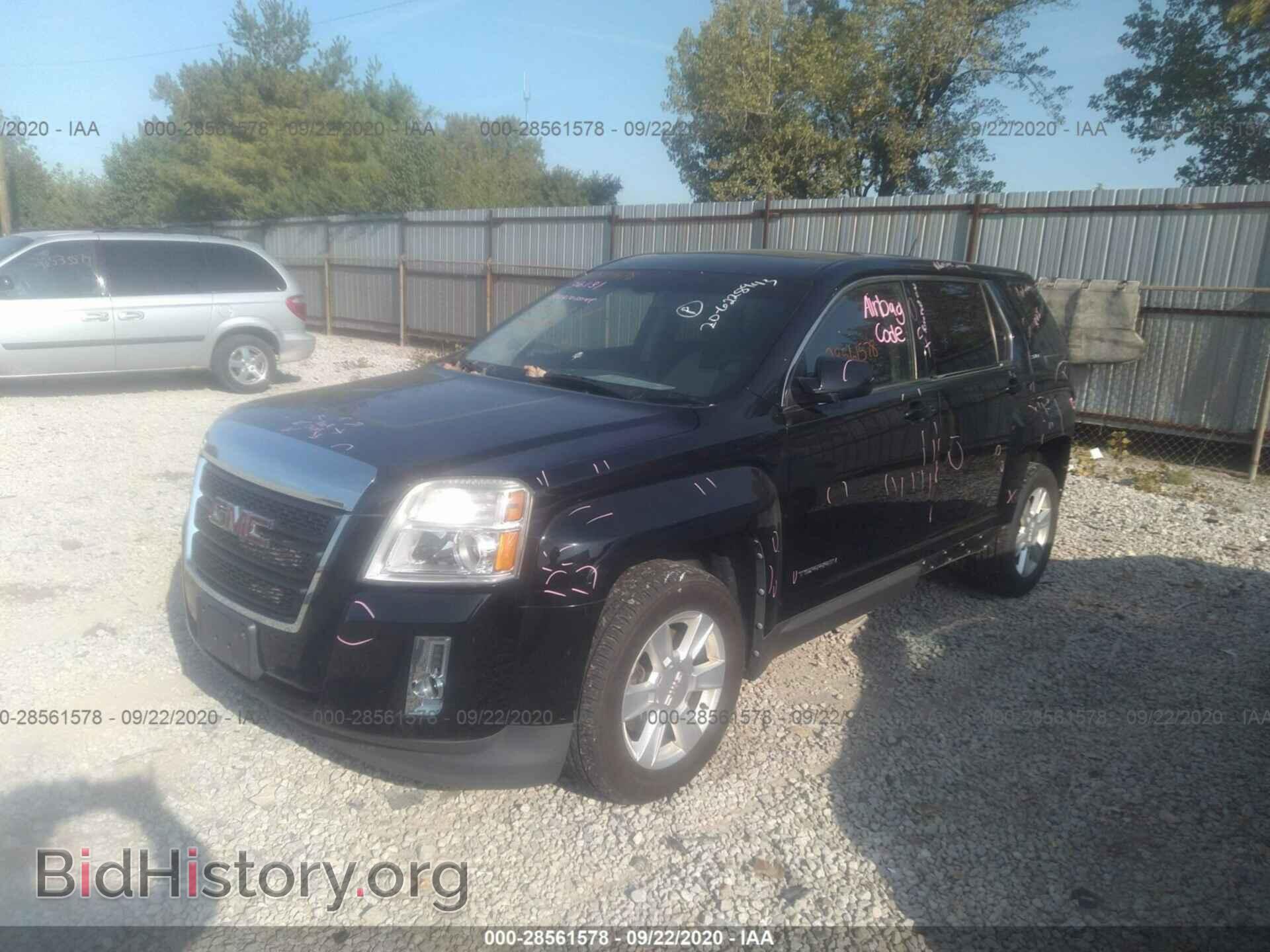 2011 GMC TERRAIN - VIN: 2CTALMEC7B6430371 - Photo 2