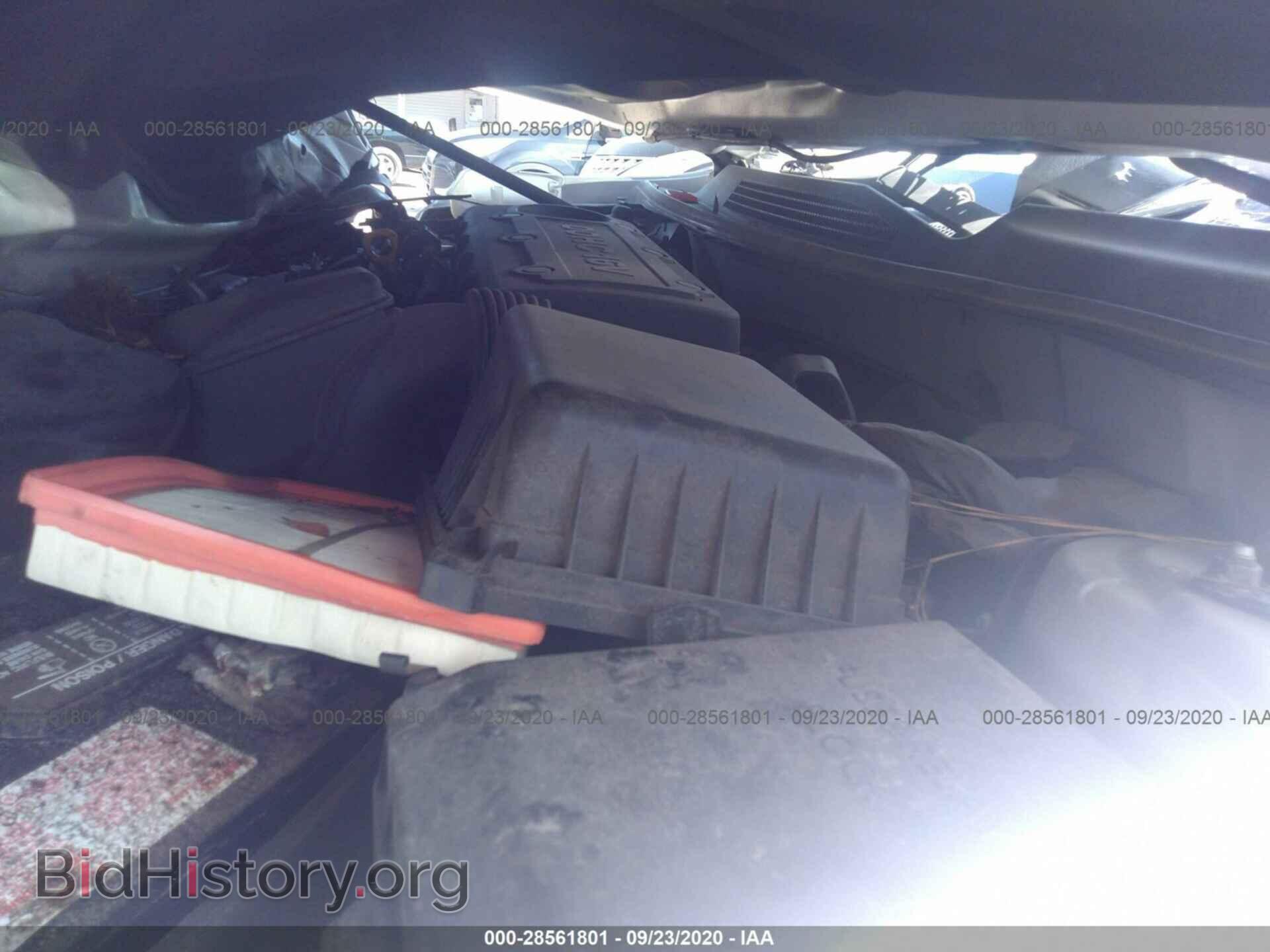 2009 KIA OPTIMA - VIN: KNAGE228295332923 - Фото 10