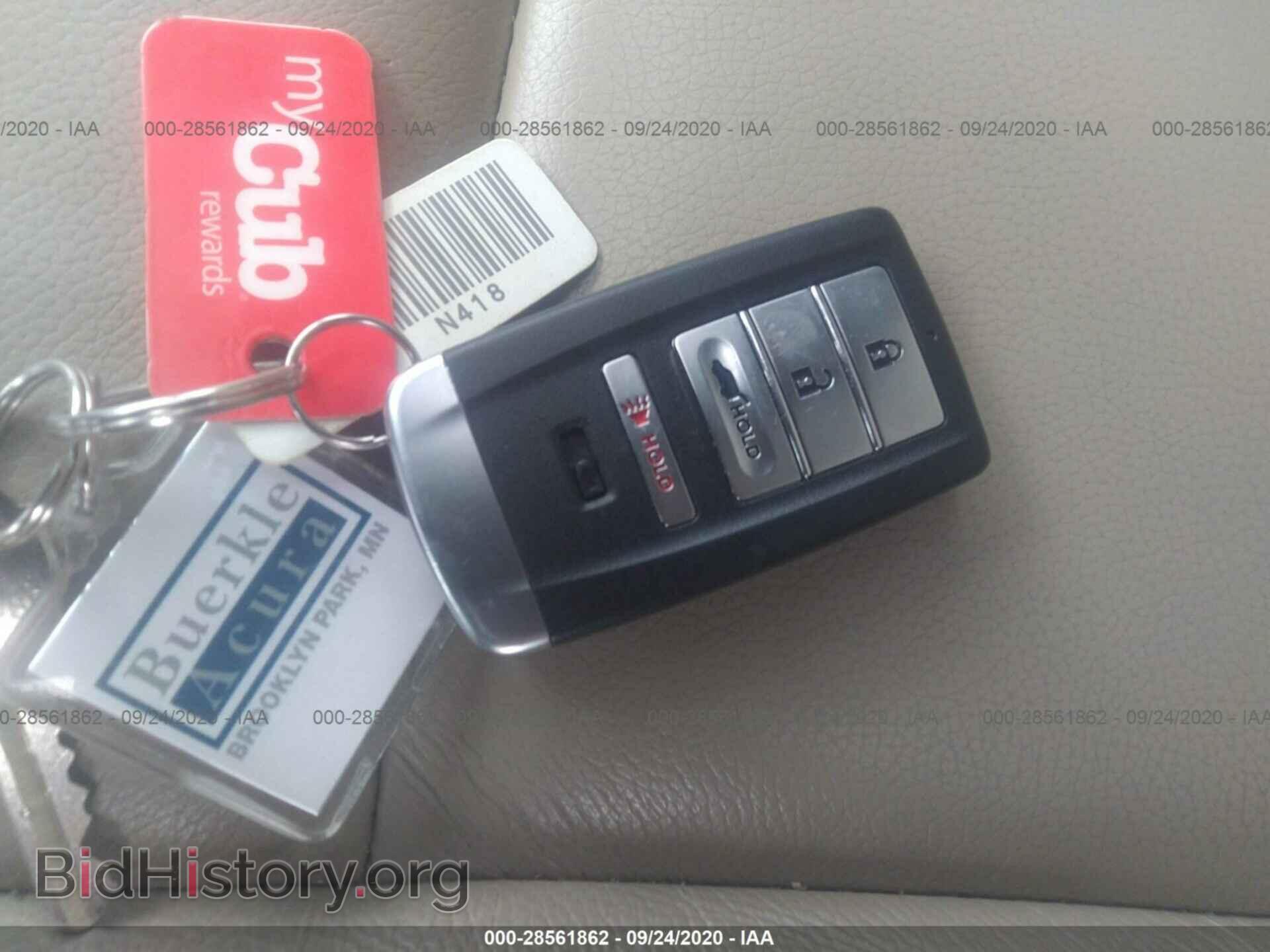 2016 ACURA MDX - VIN: 5FRYD4H29GB043752 - Фото 11