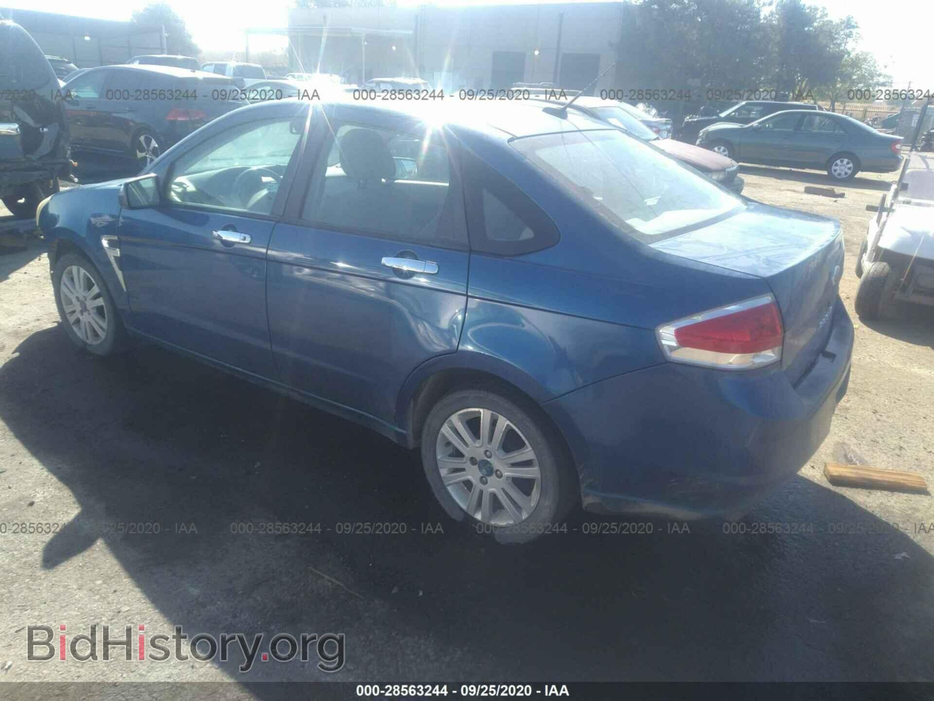 2008 FORD FOCUS - VIN: 1FAHP35N78W151517 - Фото 3