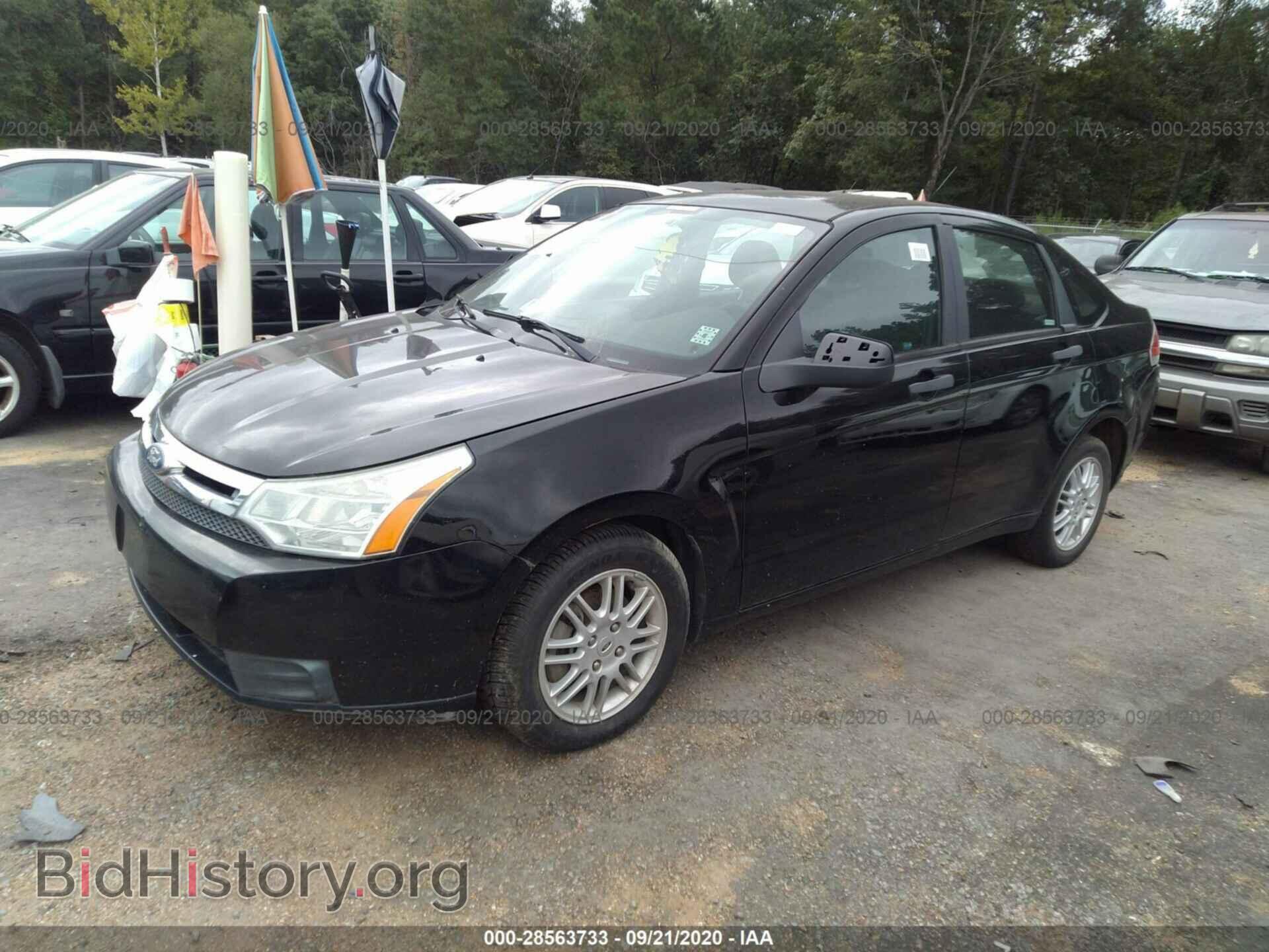 2011 FORD FOCUS - VIN: 1FAHP3FN1BW142091 - Фото 2