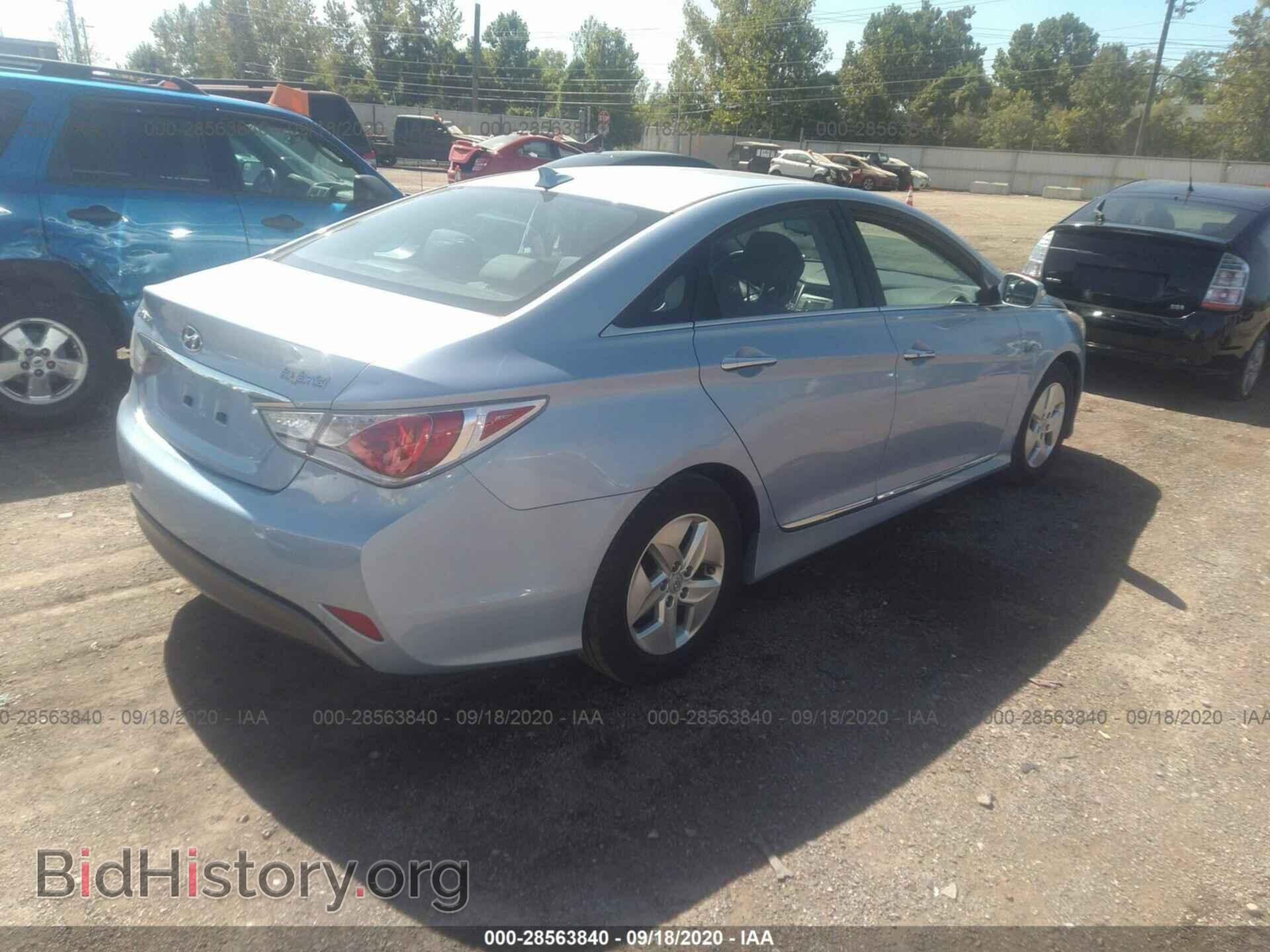 2012 HYUNDAI SONATA - VIN: KMHEC4A41CA026963 - Фото 4