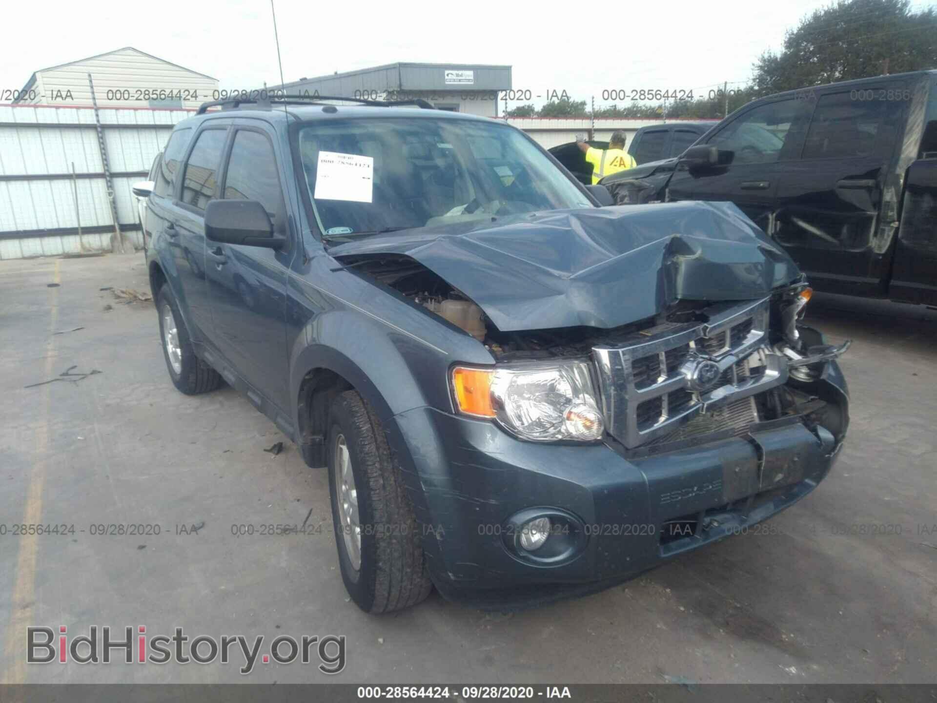 Фотография 1FMCU0DG4CKA64359 - FORD ESCAPE 2012