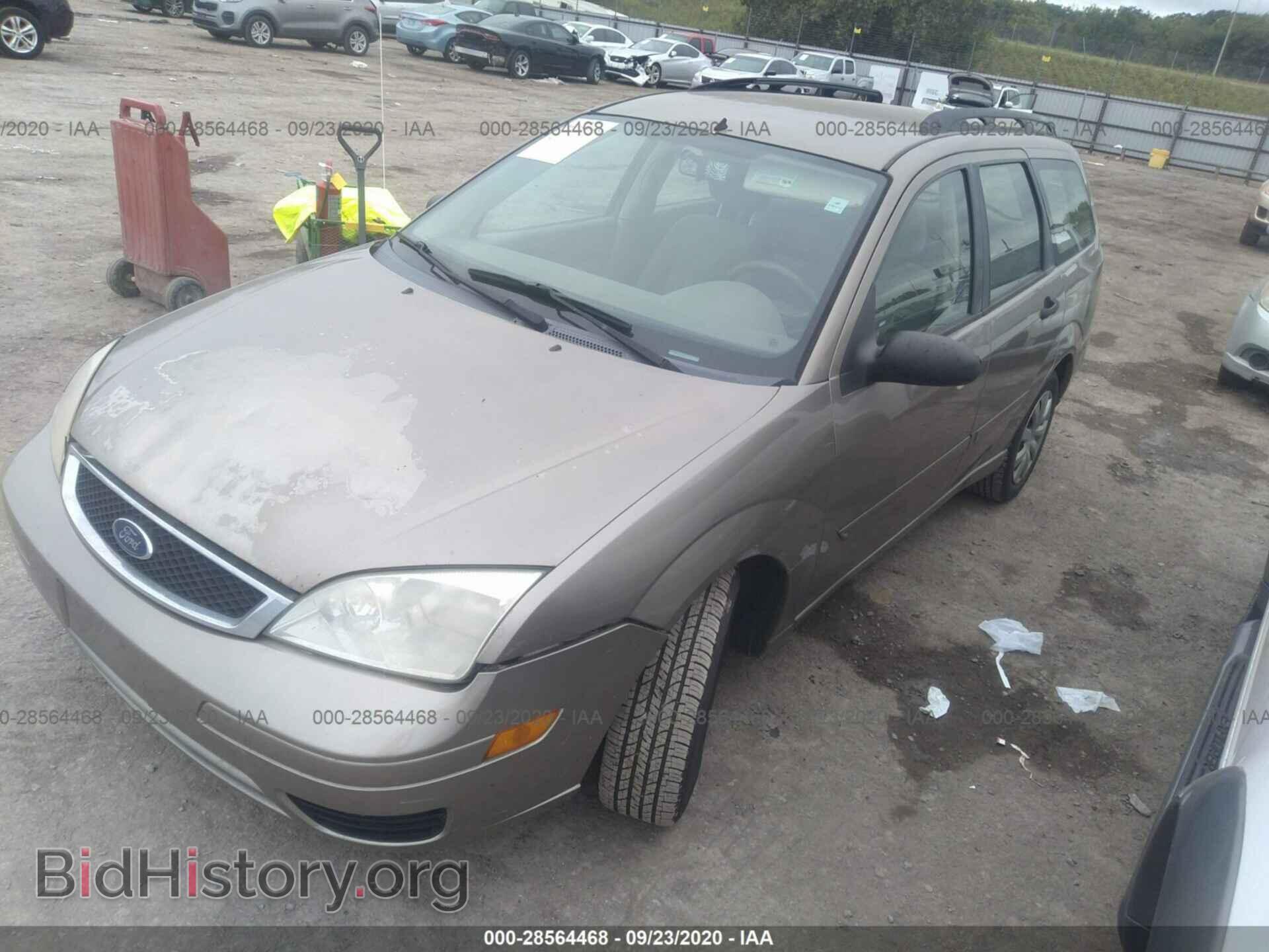 2005 FORD FOCUS - VIN: 1FAHP36N95W114110 - Фото 2