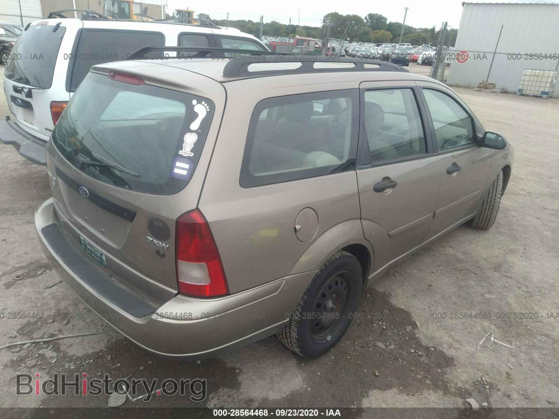 2005 FORD FOCUS - VIN: 1FAHP36N95W114110 - Фото 4
