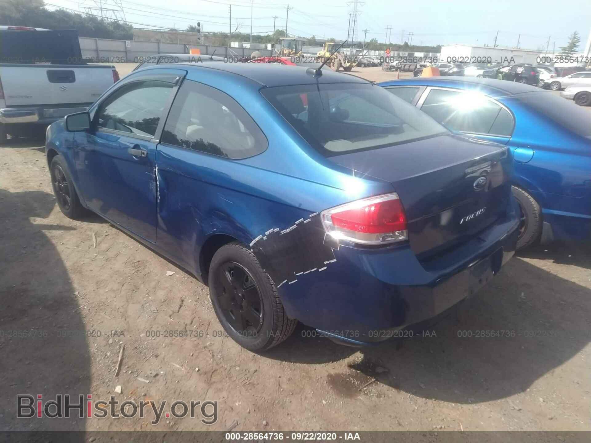 2008 FORD FOCUS - VIN: 1FAHP32N98W132178 - Фото 3