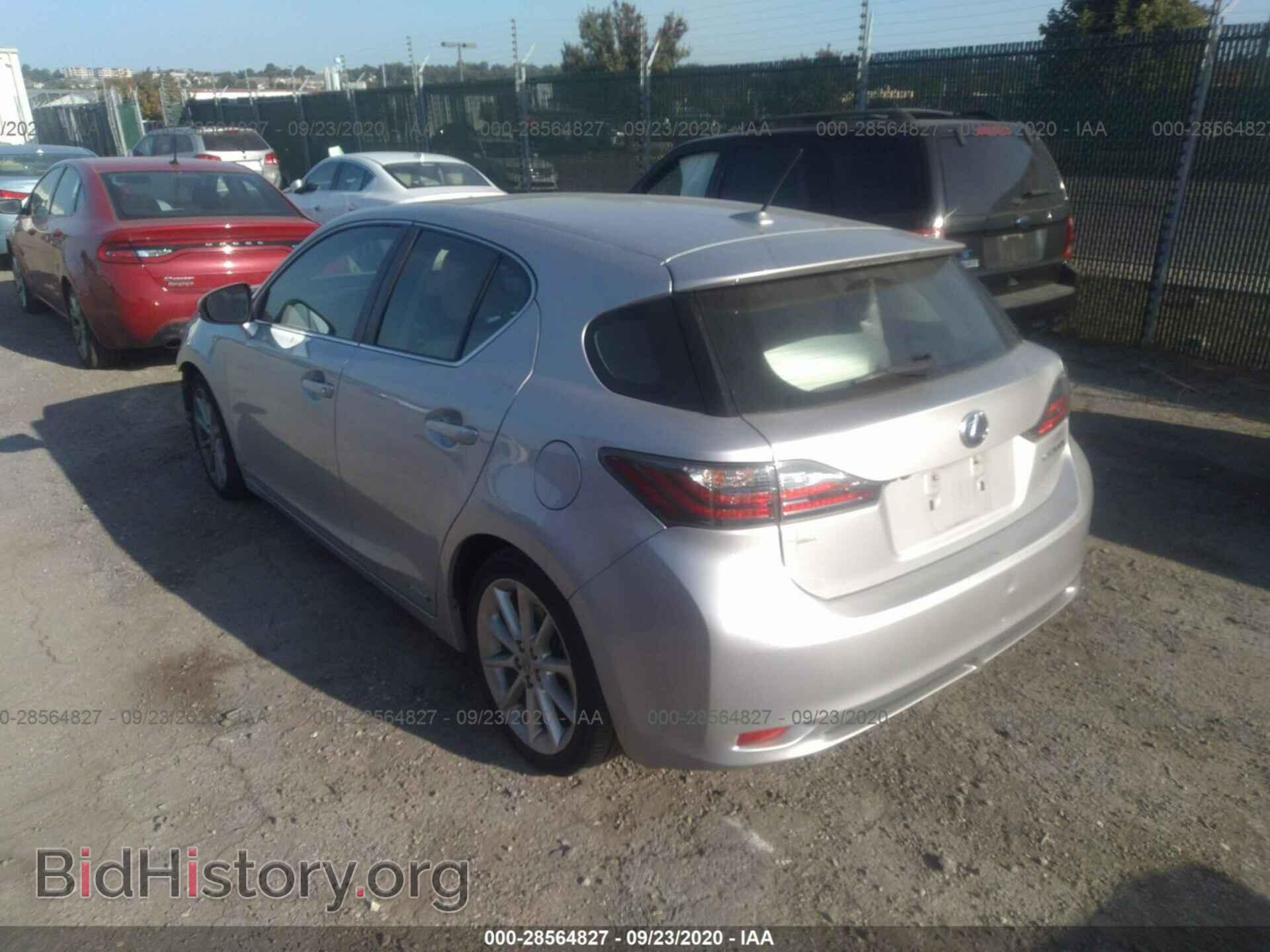2011 LEXUS CT 200H - VIN: JTHKD5BH9B2032643 - Фото 3