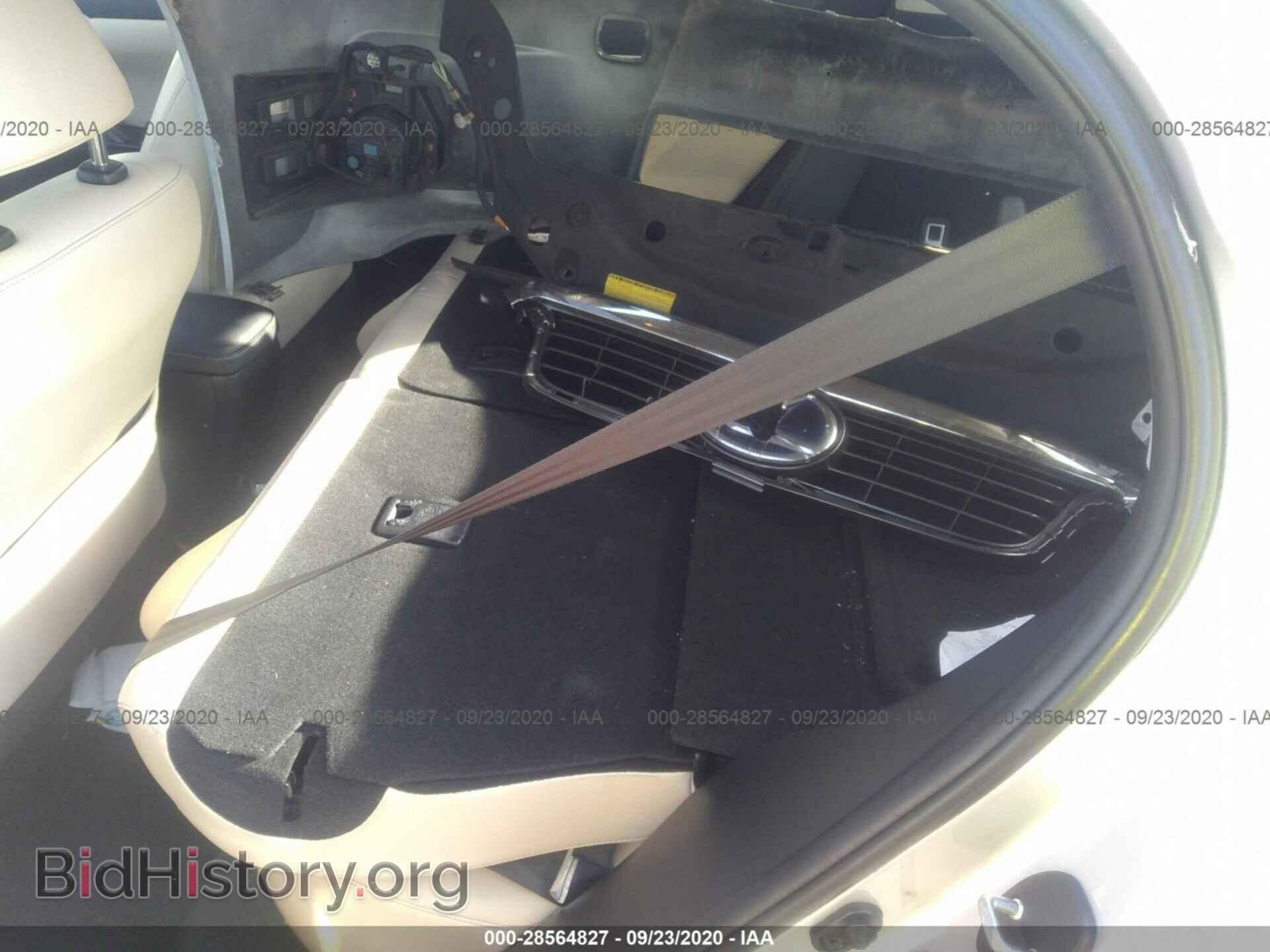 2011 LEXUS CT 200H - VIN: JTHKD5BH9B2032643 - Фото 8