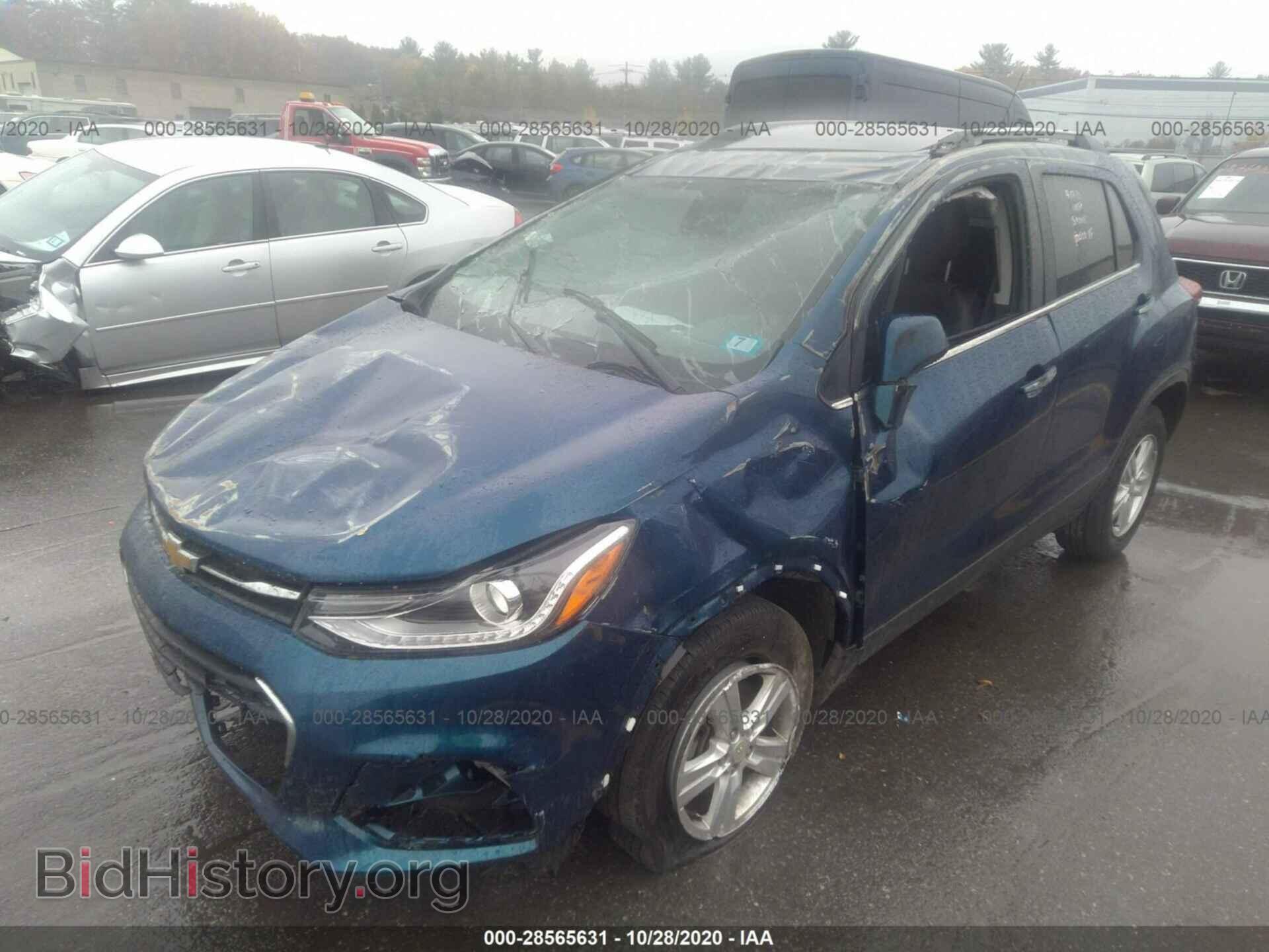2019 CHEVROLET TRAX - VIN: 3GNCJPSBXKL182613 - Photo 2