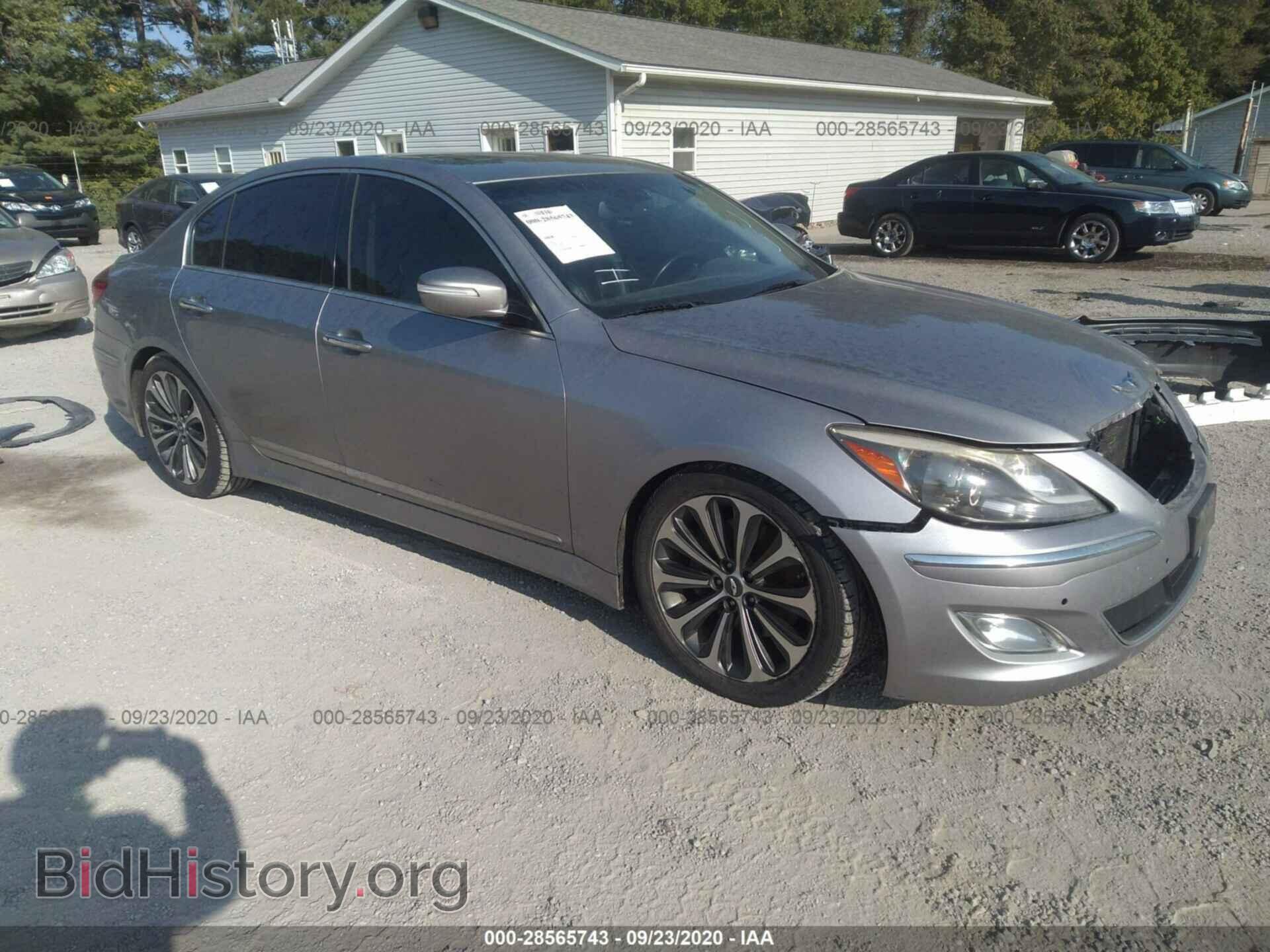 Фотография KMHGC4DHXCU150879 - HYUNDAI GENESIS 2012