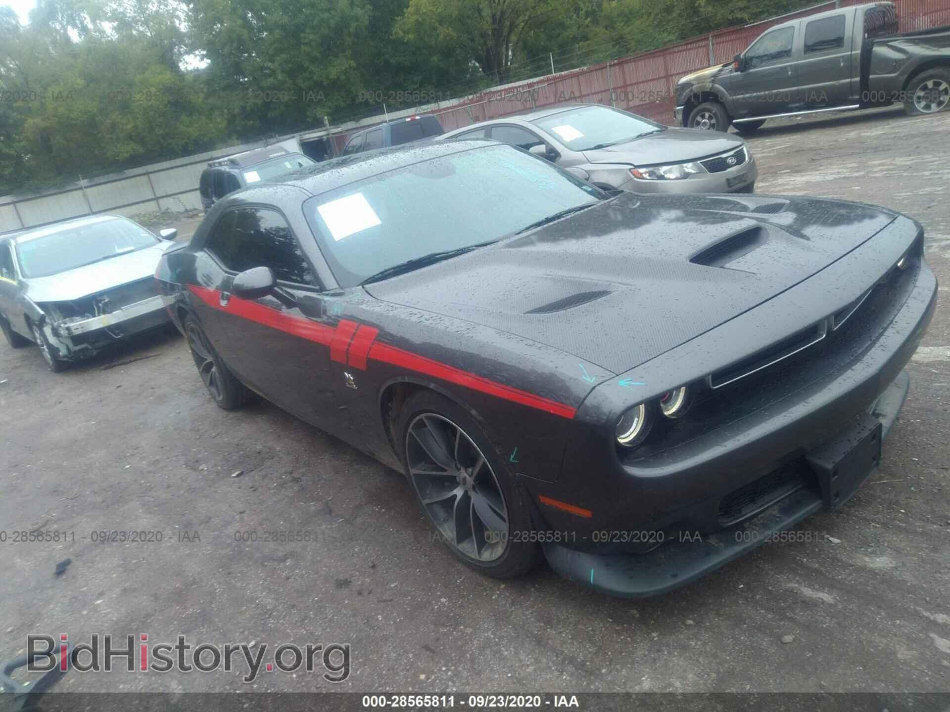 Фотография 2C3CDZFJ8JH215178 - DODGE CHALLENGER 2018