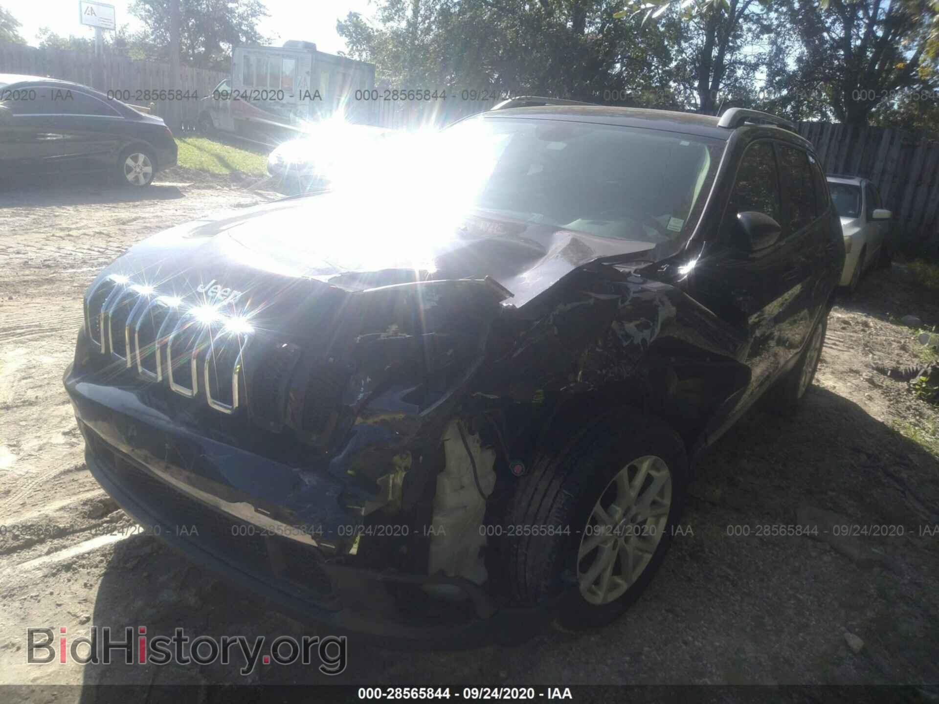 2015 JEEP CHEROKEE - VIN: 1C4PJLCB4FW720207 - Фото 2