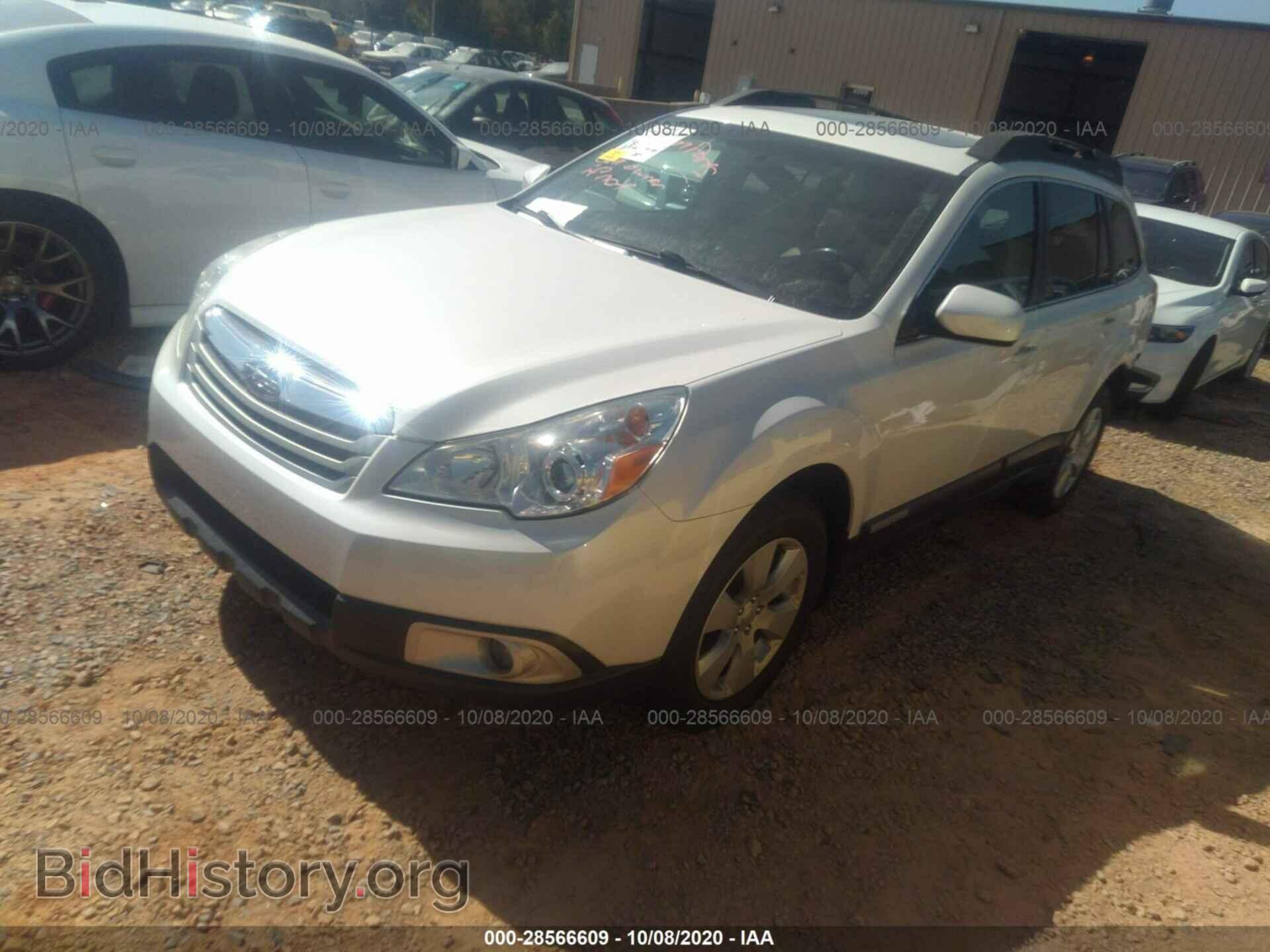 2011 SUBARU OUTBACK - VIN: 4S4BRBGC2B3332481 - Photo 2