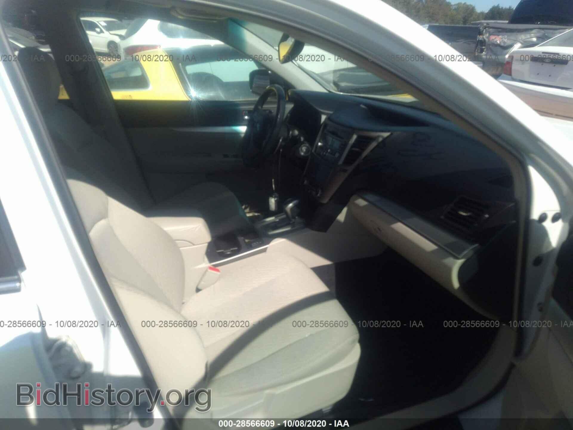 2011 SUBARU OUTBACK - VIN: 4S4BRBGC2B3332481 - Photo 5