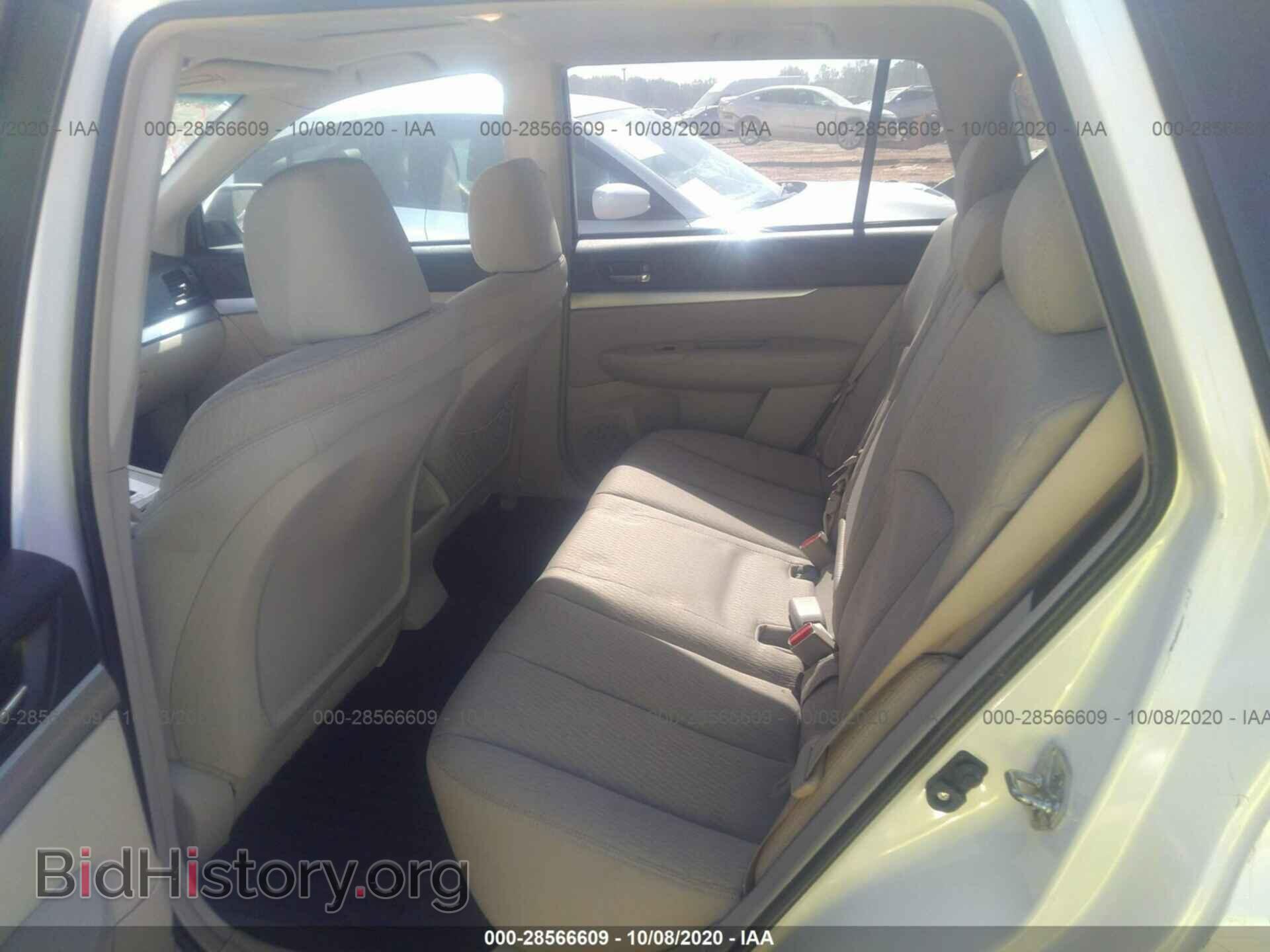 2011 SUBARU OUTBACK - VIN: 4S4BRBGC2B3332481 - Photo 8
