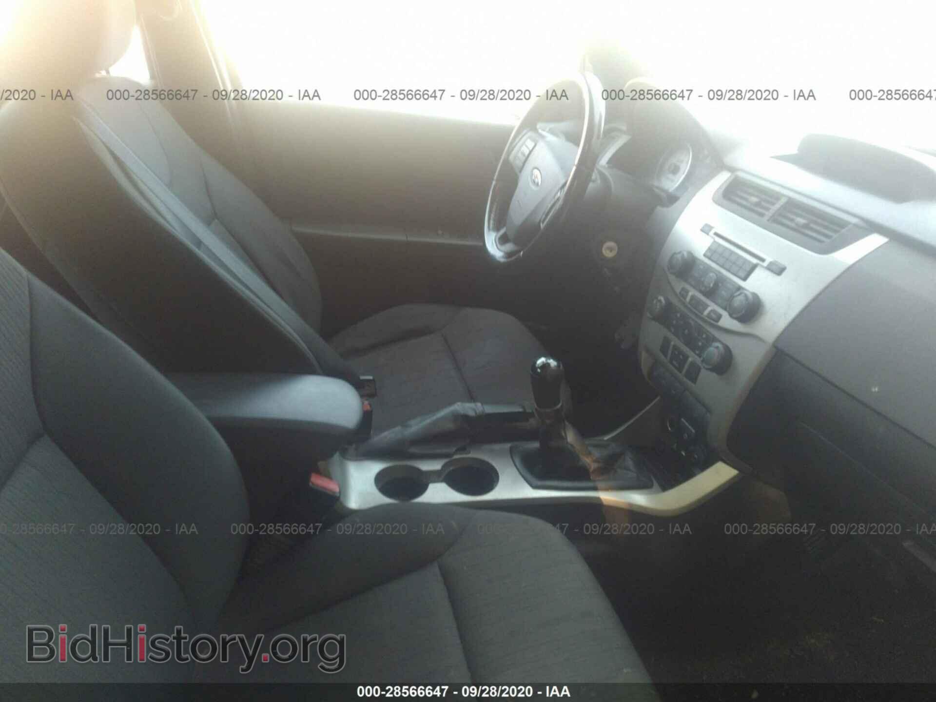 2009 FORD FOCUS - VIN: 1FAHP35N19W207453 - Фото 5