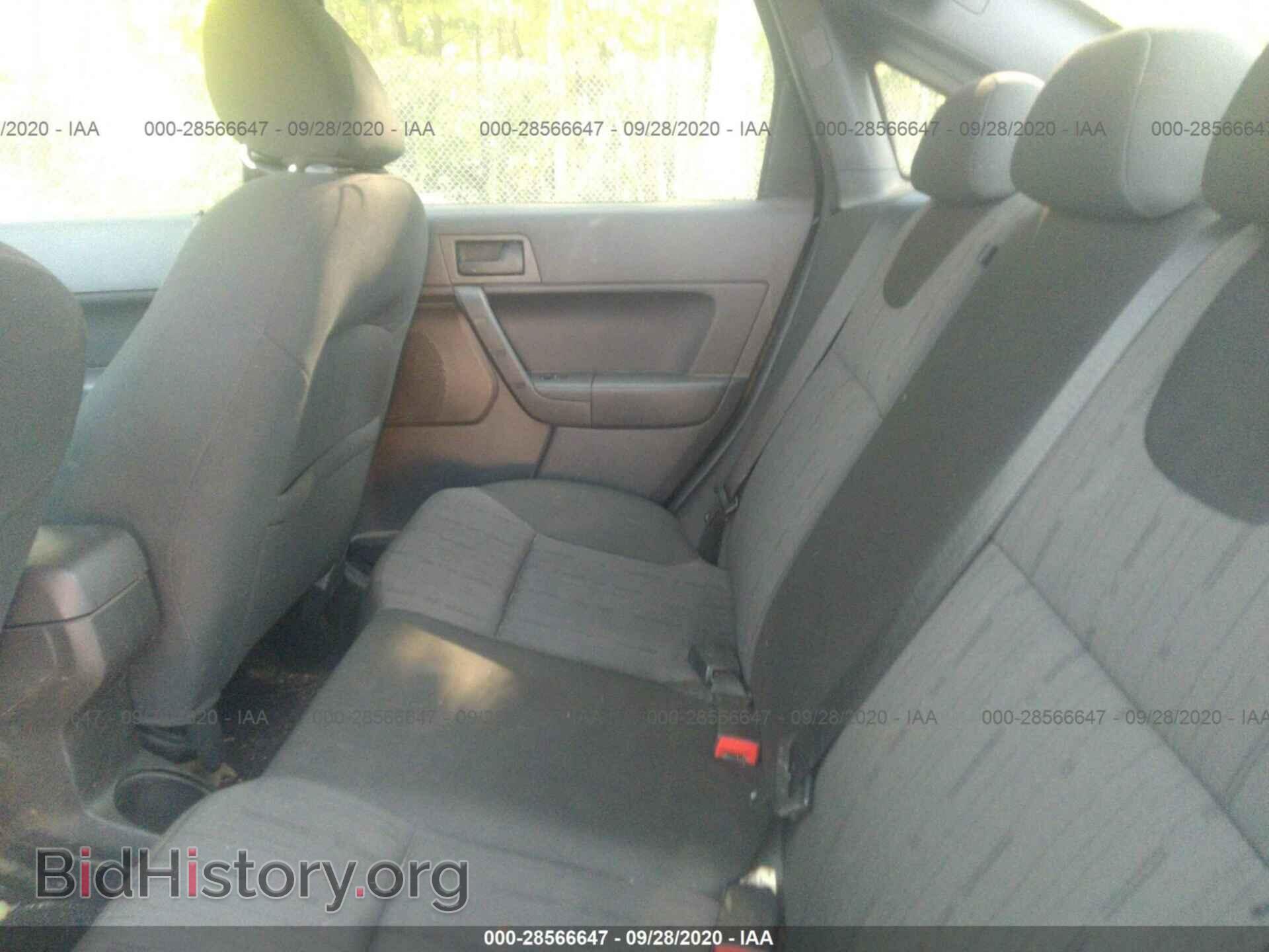 2009 FORD FOCUS - VIN: 1FAHP35N19W207453 - Фото 8