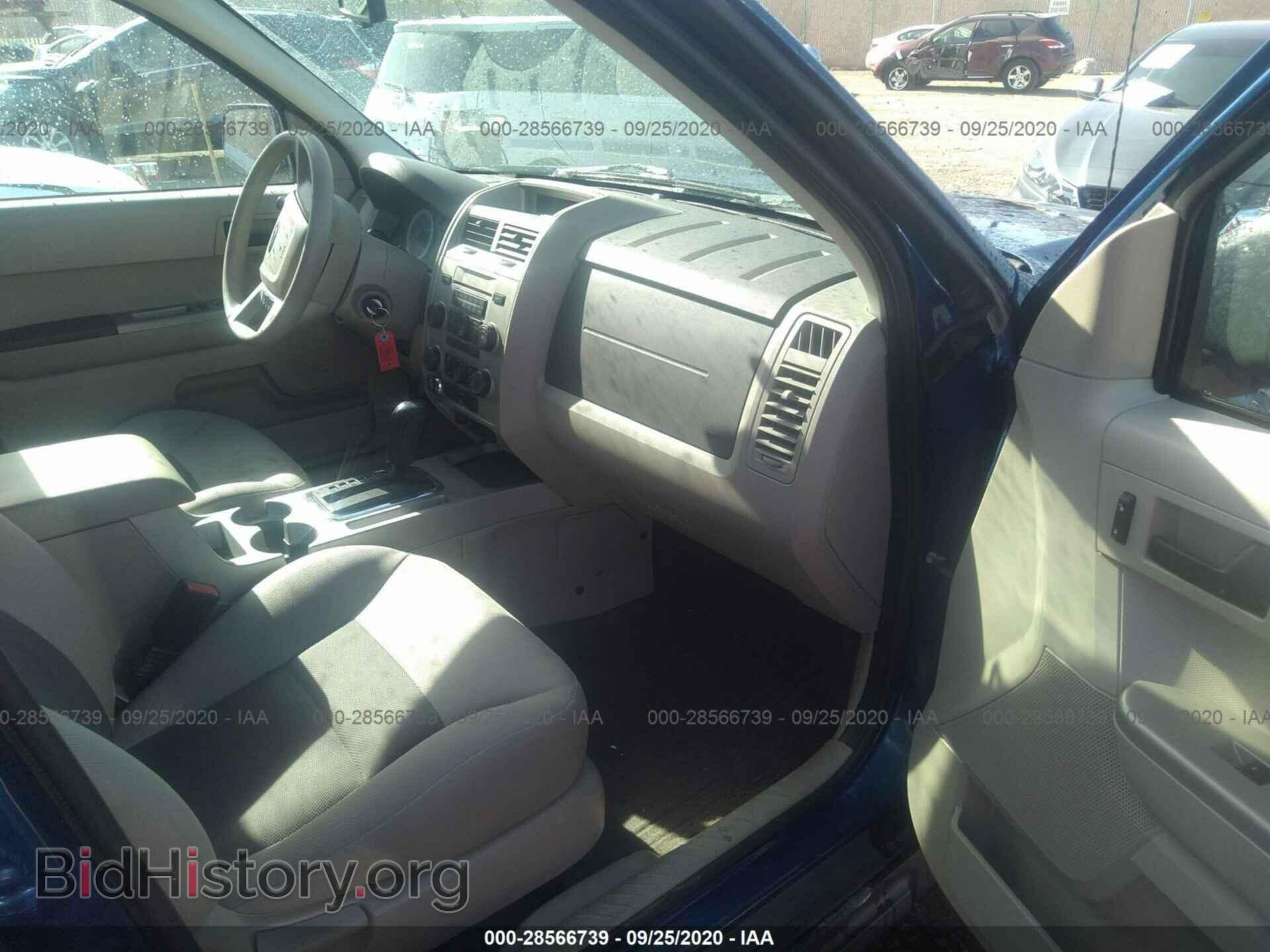 2008 FORD ESCAPE - VIN: 1FMCU93148KE63684 - Фото 5