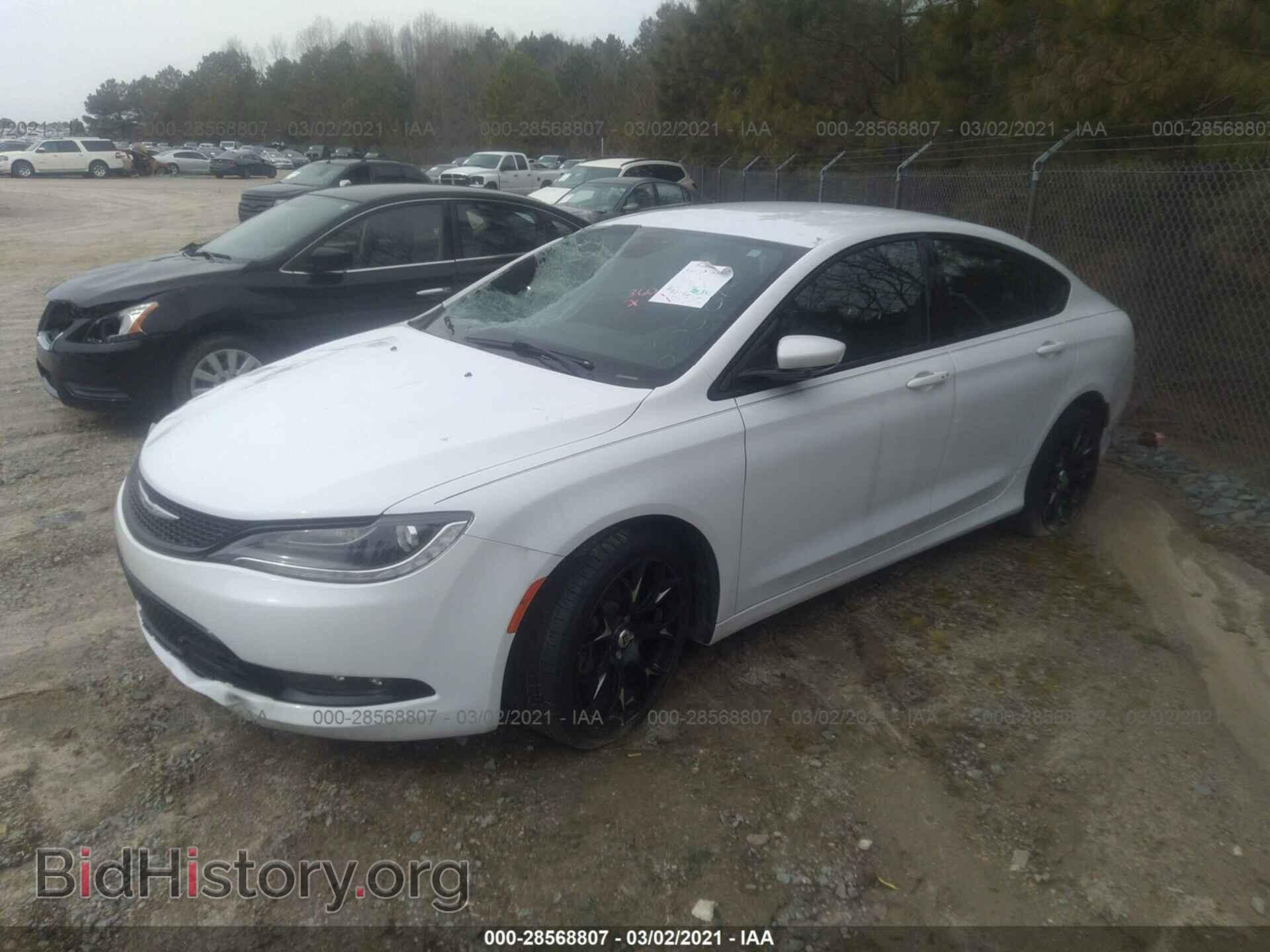 2015 CHRYSLER 200 - VIN: 1C3CCCBGXFN605014 - Фото 2