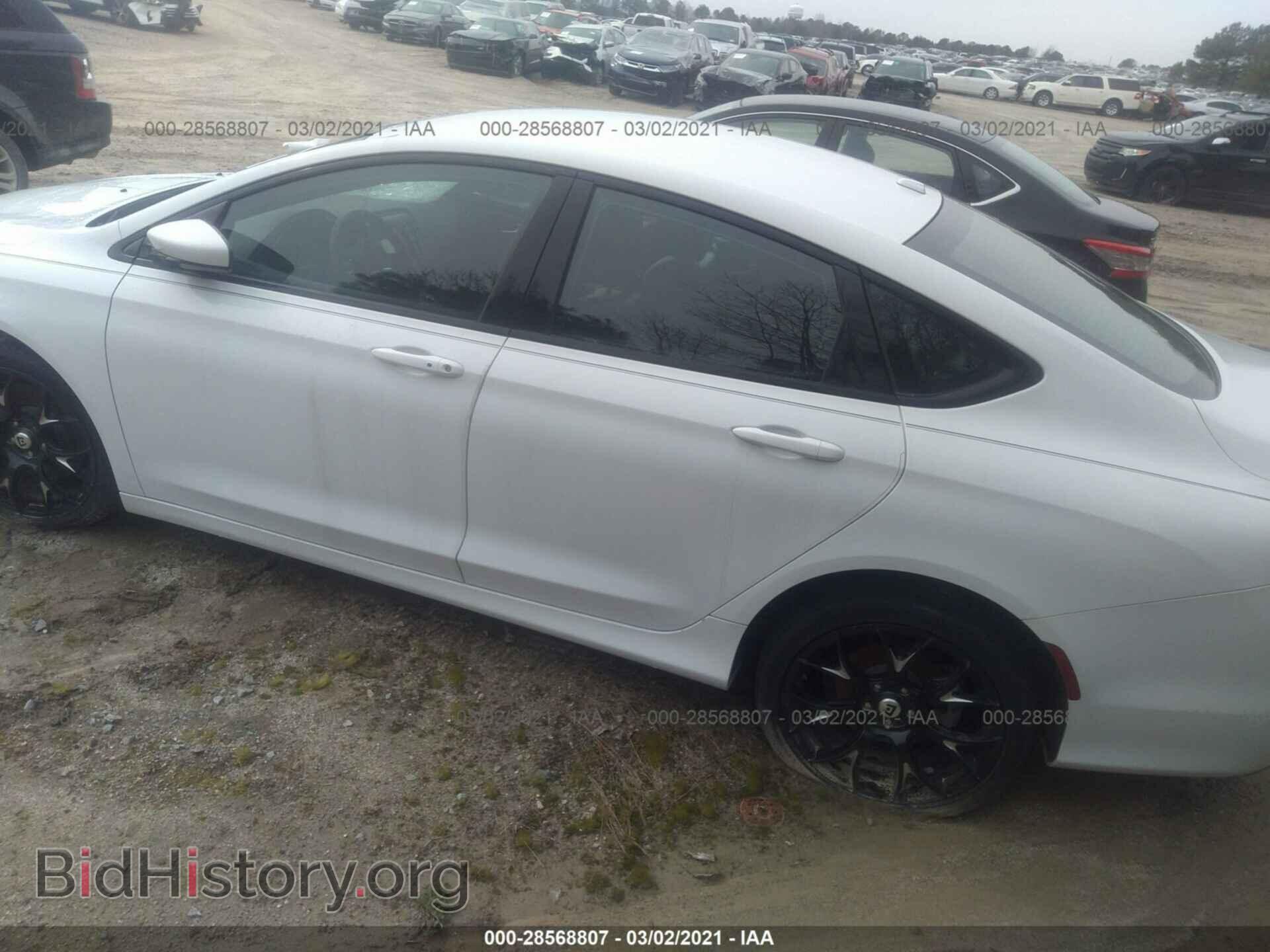2015 CHRYSLER 200 - VIN: 1C3CCCBGXFN605014 - Фото 3