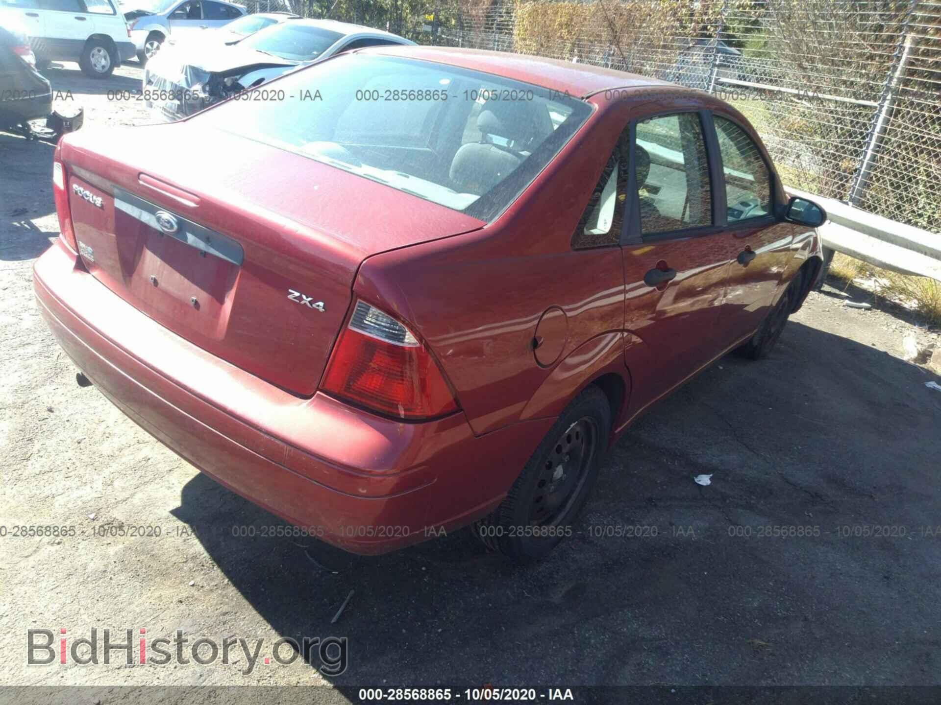 2005 FORD FOCUS - VIN: 1FAFP34N55W210312 - Фото 4