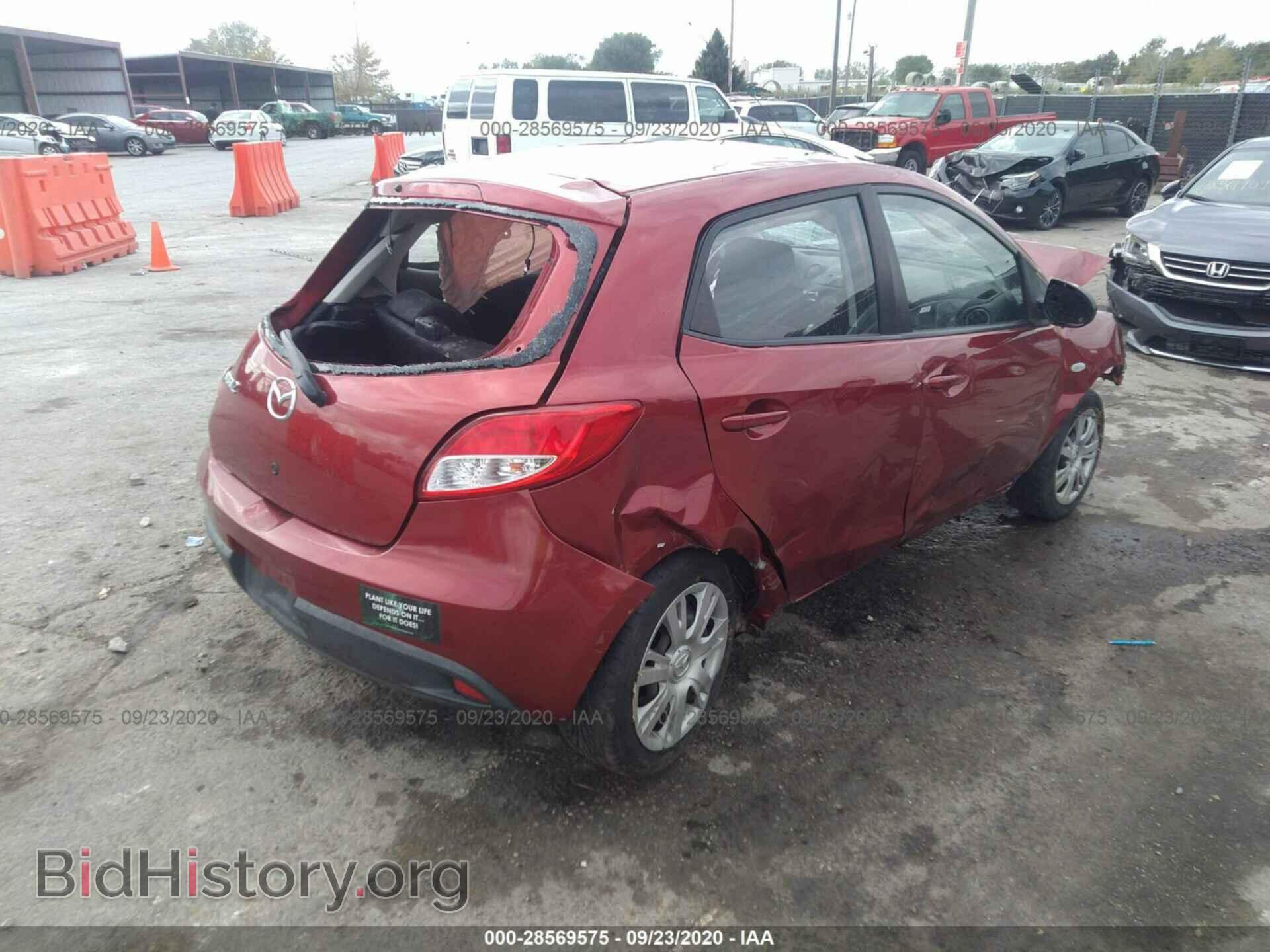 2014 MAZDA MAZDA2 - VIN: JM1DE1KZ6E0179480 - Фото 4