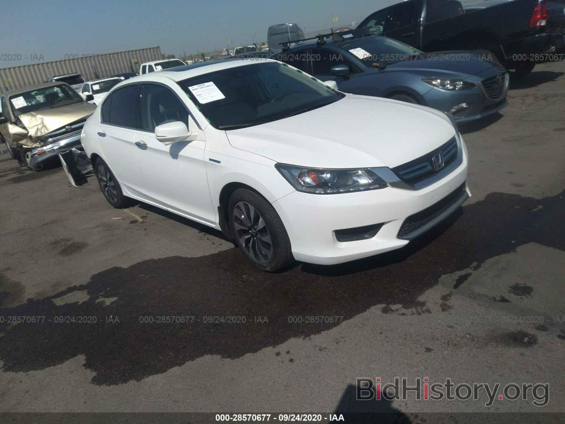 Photo 1HGCR6F54FA011869 - HONDA ACCORD HYBRID 2015