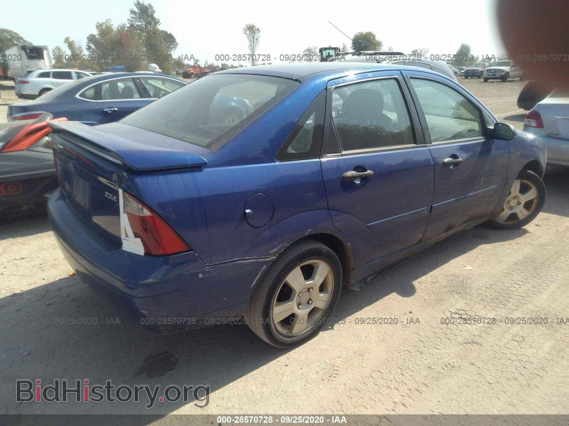 2006 FORD FOCUS - VIN: 1FAFP34N06W147816 - Фото 4