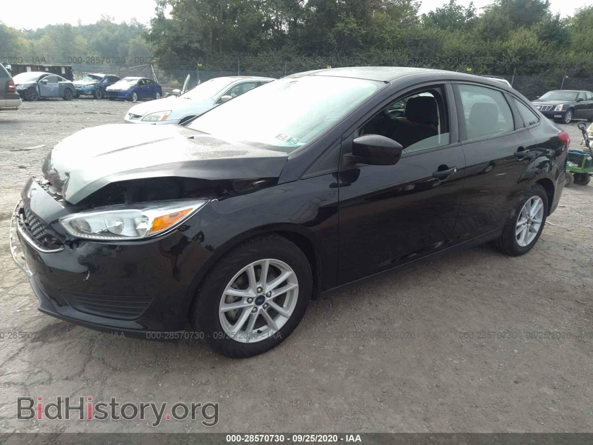 2018 FORD FOCUS - VIN: 1FADP3F26JL255023 - Фото 2