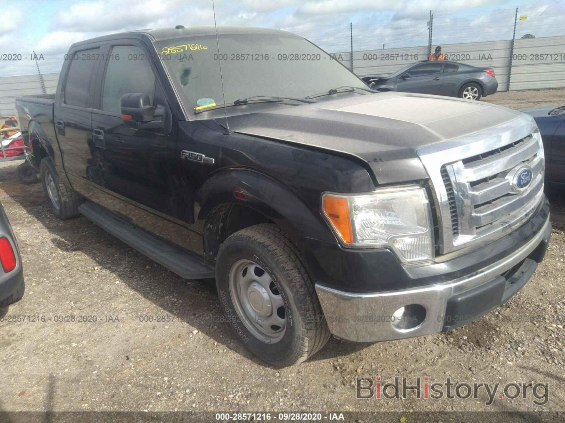 Photo 1FTFW1CF4BFB47145 - FORD F-150 2011