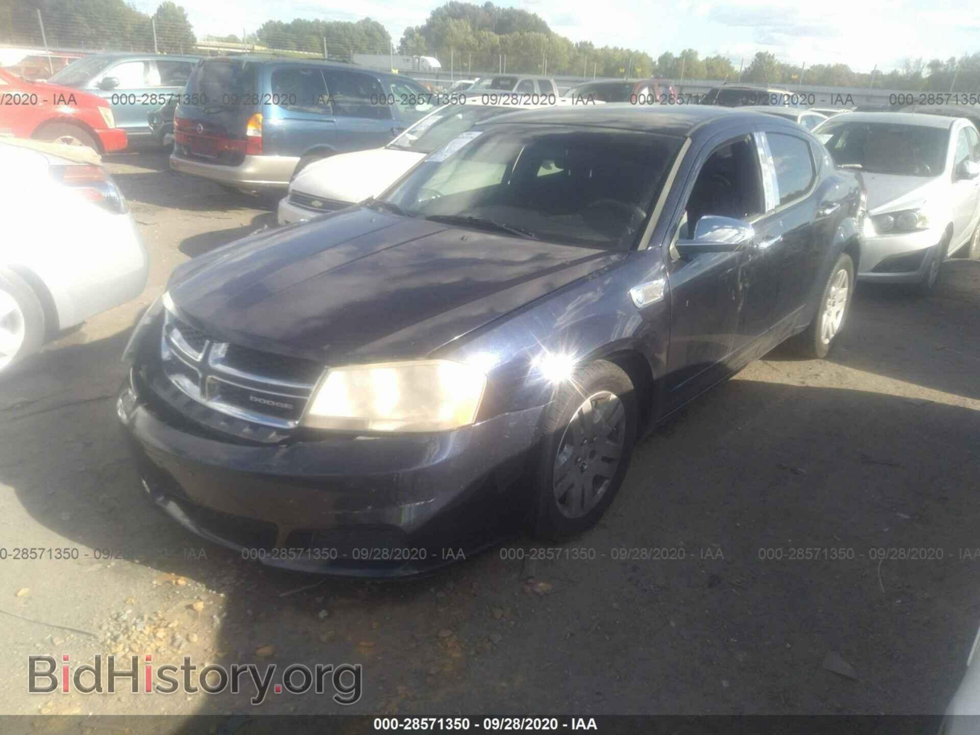 2011 DODGE AVENGER - VIN: 1B3BD4FG4BN540077 - Фото 2