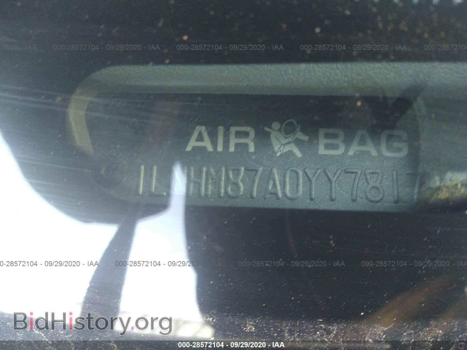 2000 LINCOLN LS - VIN: 1LNHM87A0YY781762 - Фото 9