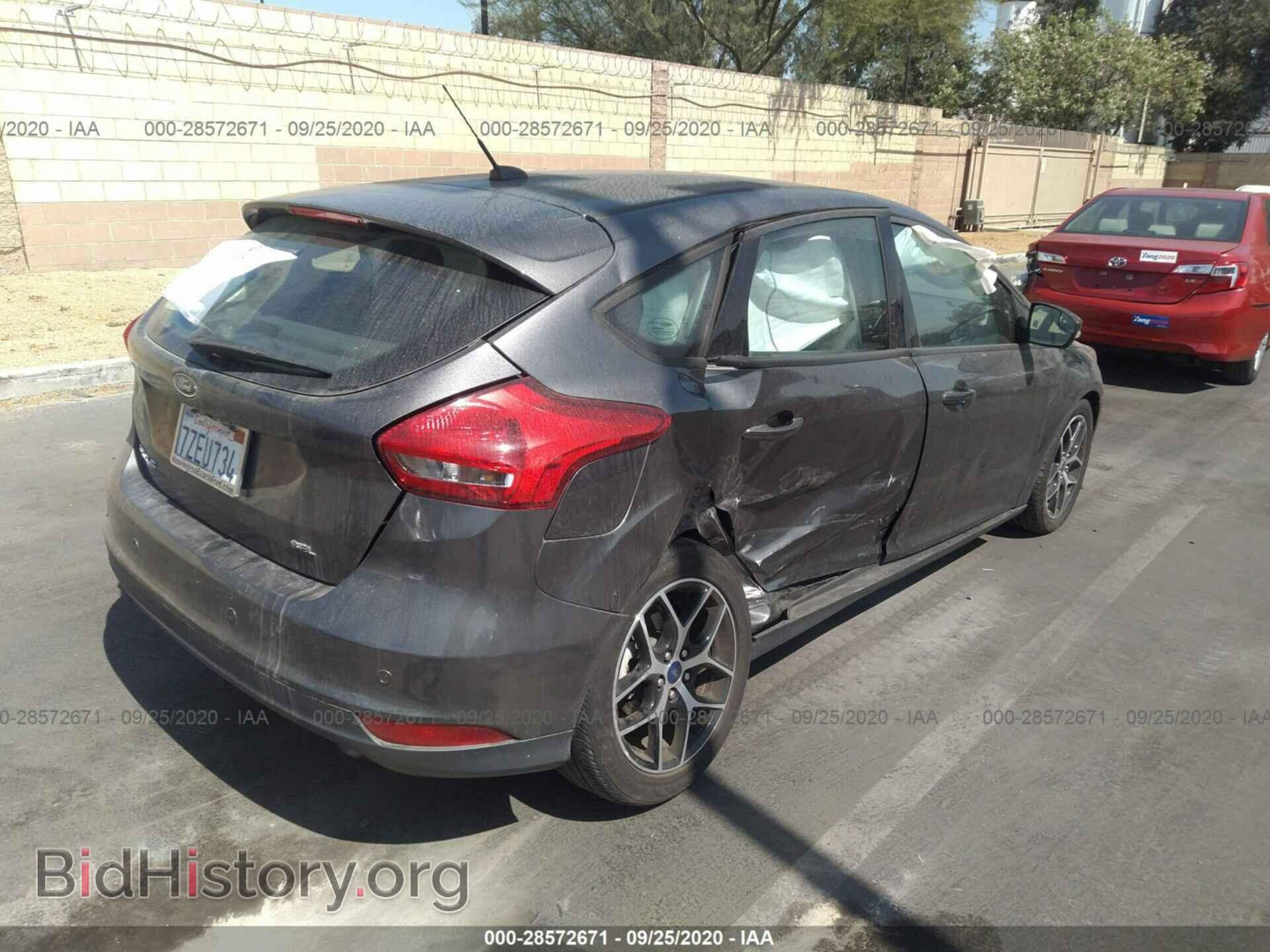 2017 FORD FOCUS - VIN: 1FADP3M29HL308410 - Фото 4