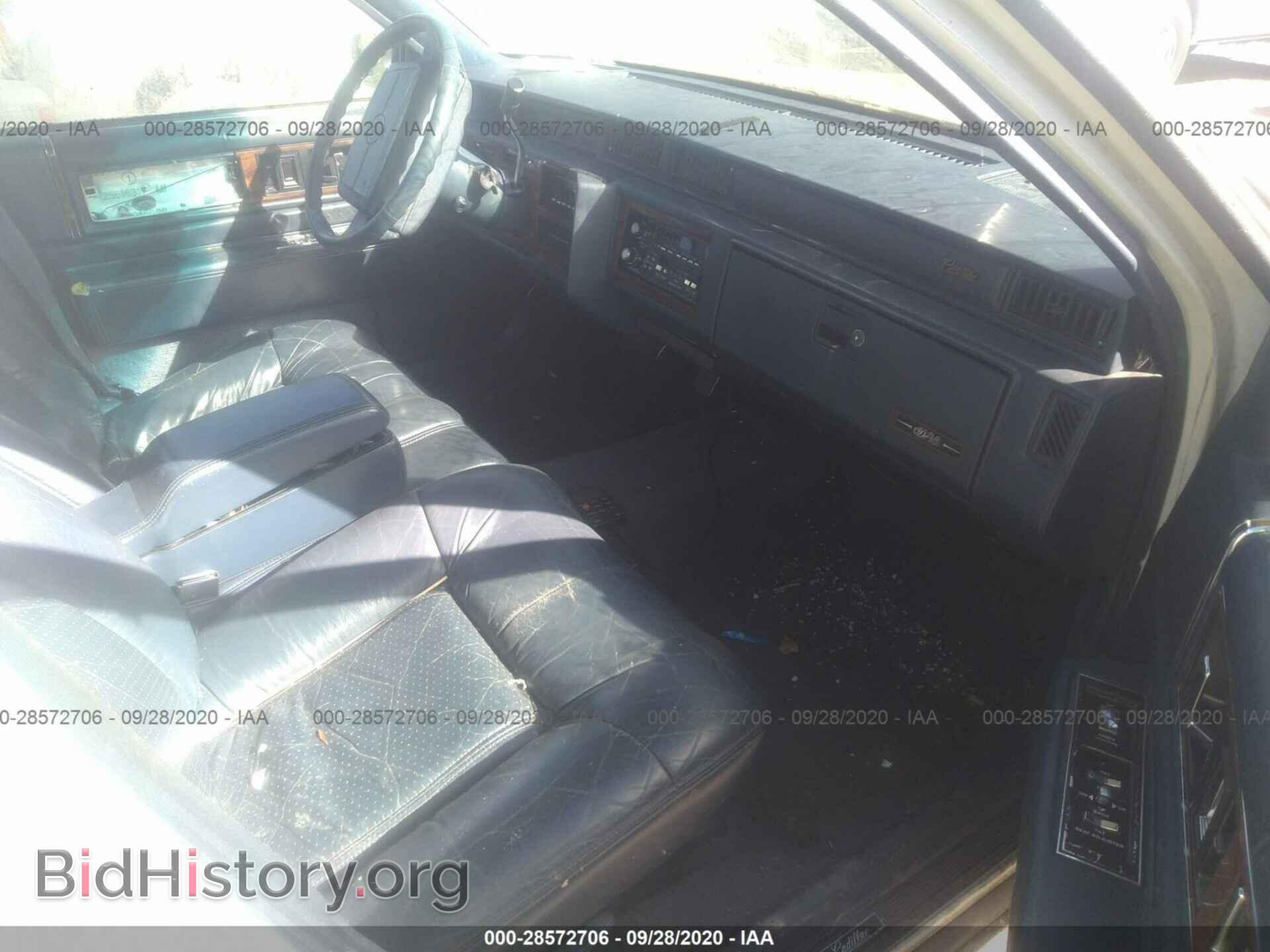 1993 CADILLAC DEVILLE - VIN: 1G6CD53BXP4243574 - Photo 5