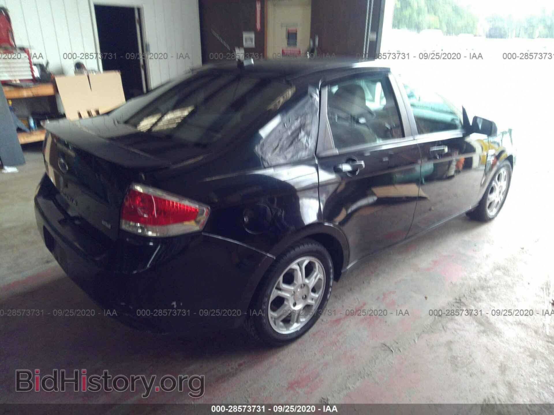 2008 FORD FOCUS - VIN: 1FAHP35N78W194867 - Фото 4