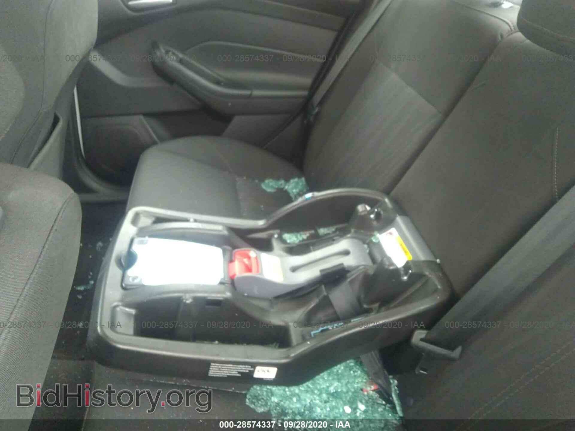 2015 FORD FOCUS - VIN: 1FADP3F25FL226555 - Фото 8