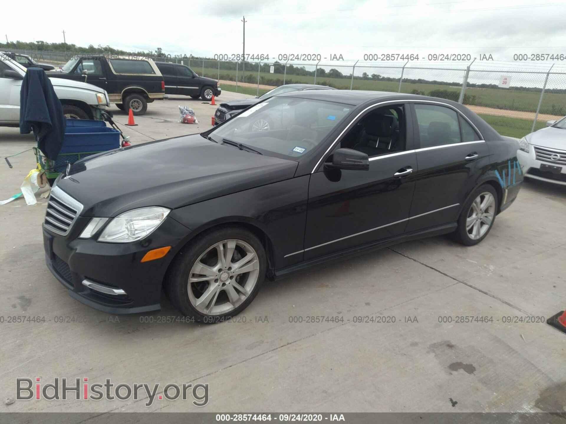 2013 MERCEDES-BENZ E-CLASS - VIN: WDDHF5KB7DA742222 - Фото 2