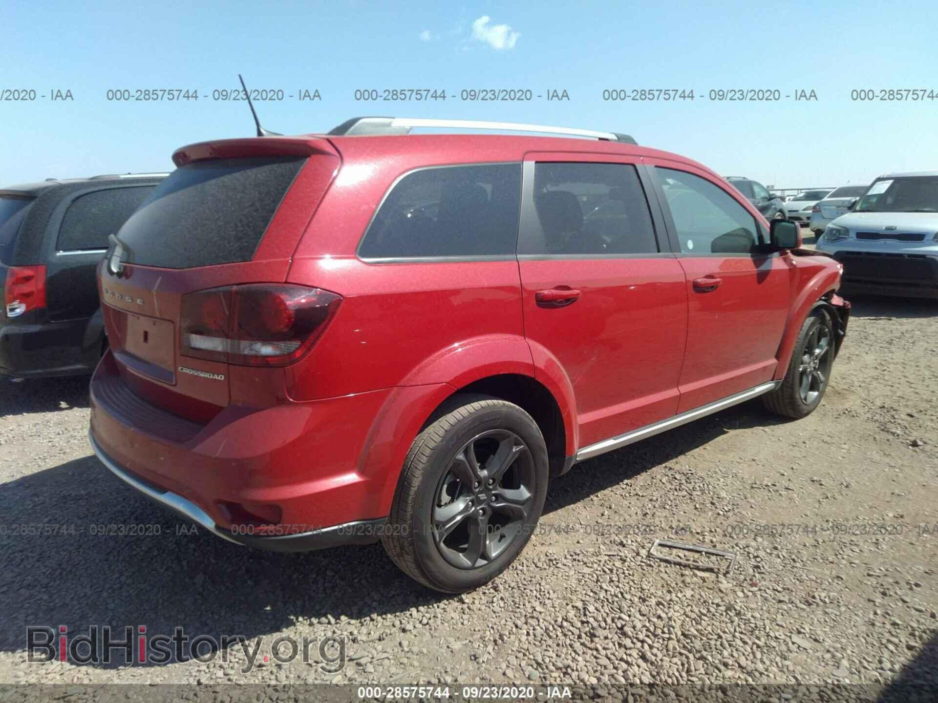 2020 DODGE JOURNEY - VIN: 3C4PDCGB6LT201145 - Фото 4