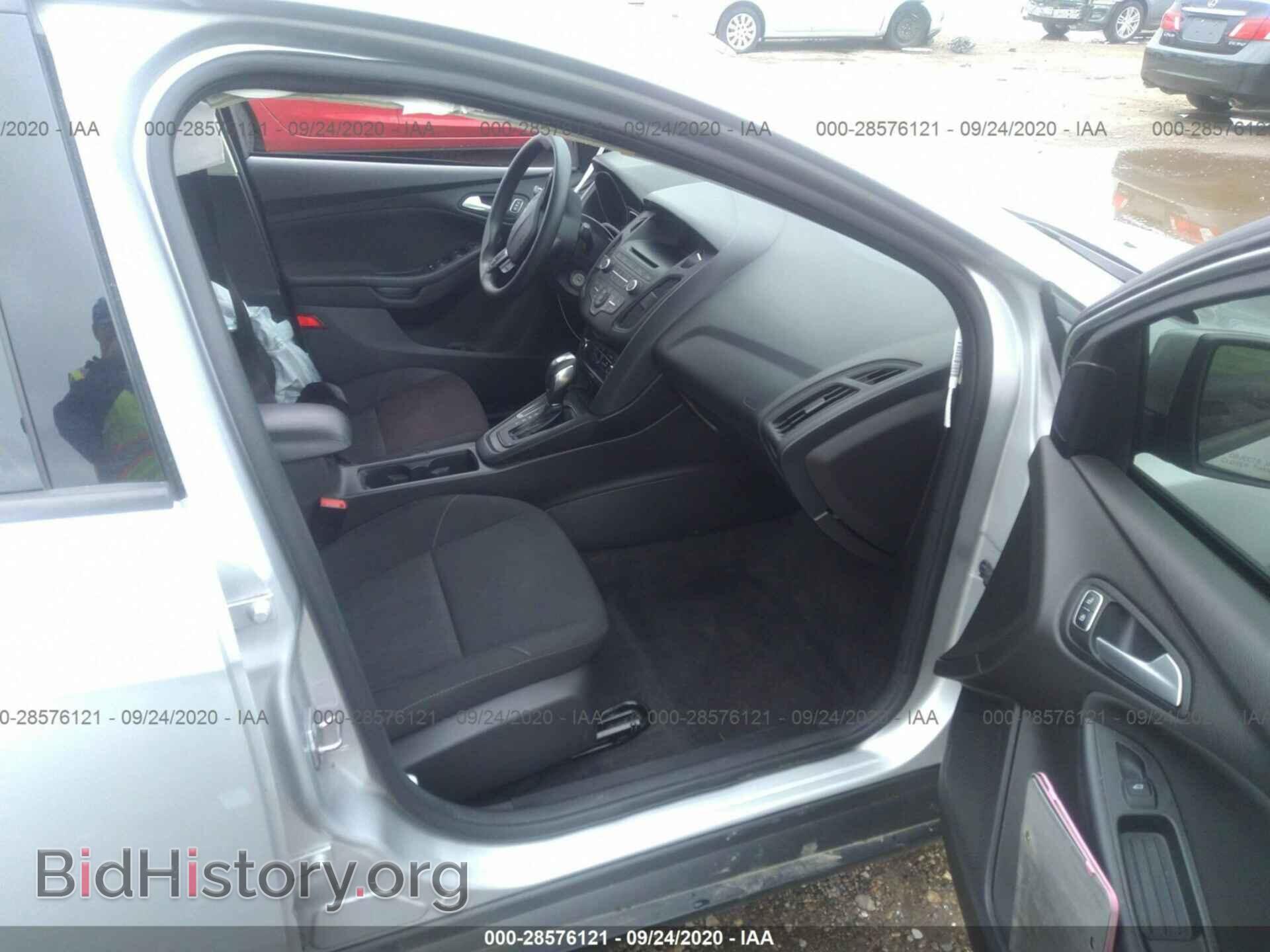 2016 FORD FOCUS - VIN: 1FADP3F23GL404464 - Photo 5