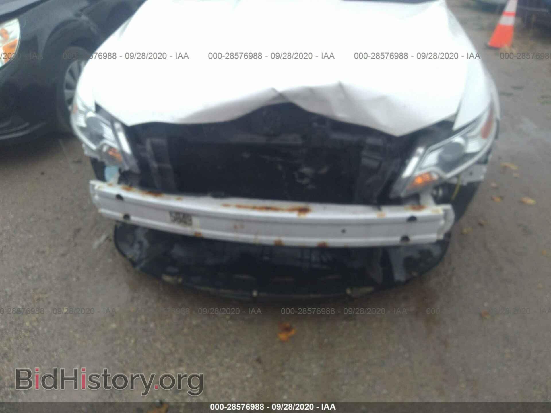 2011 FORD TAURUS - VIN: 1FAHP2FW2BG132196 - Photo 6
