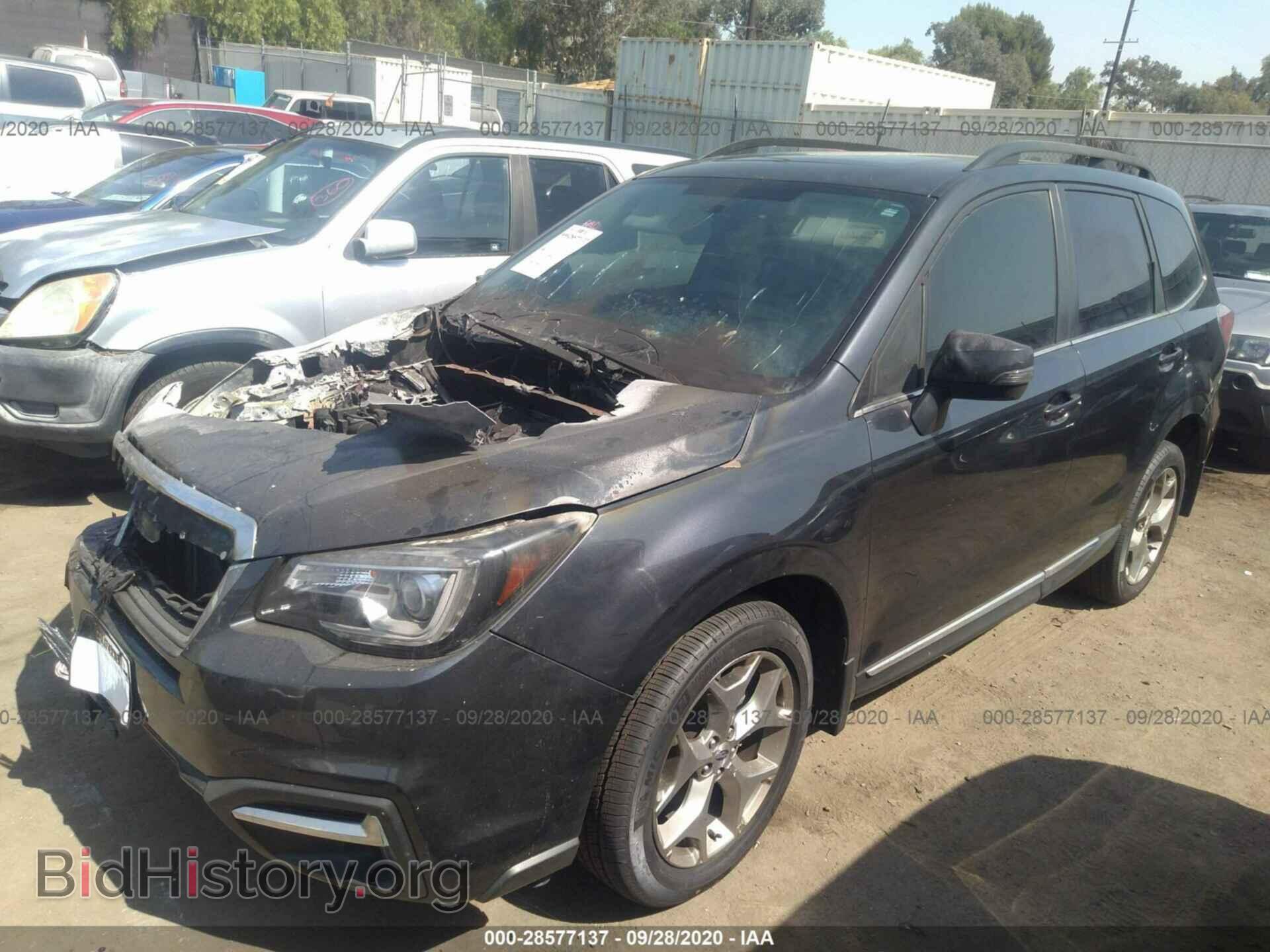 2017 SUBARU FORESTER - VIN: JF2SJAWC6HH487751 - Фото 2