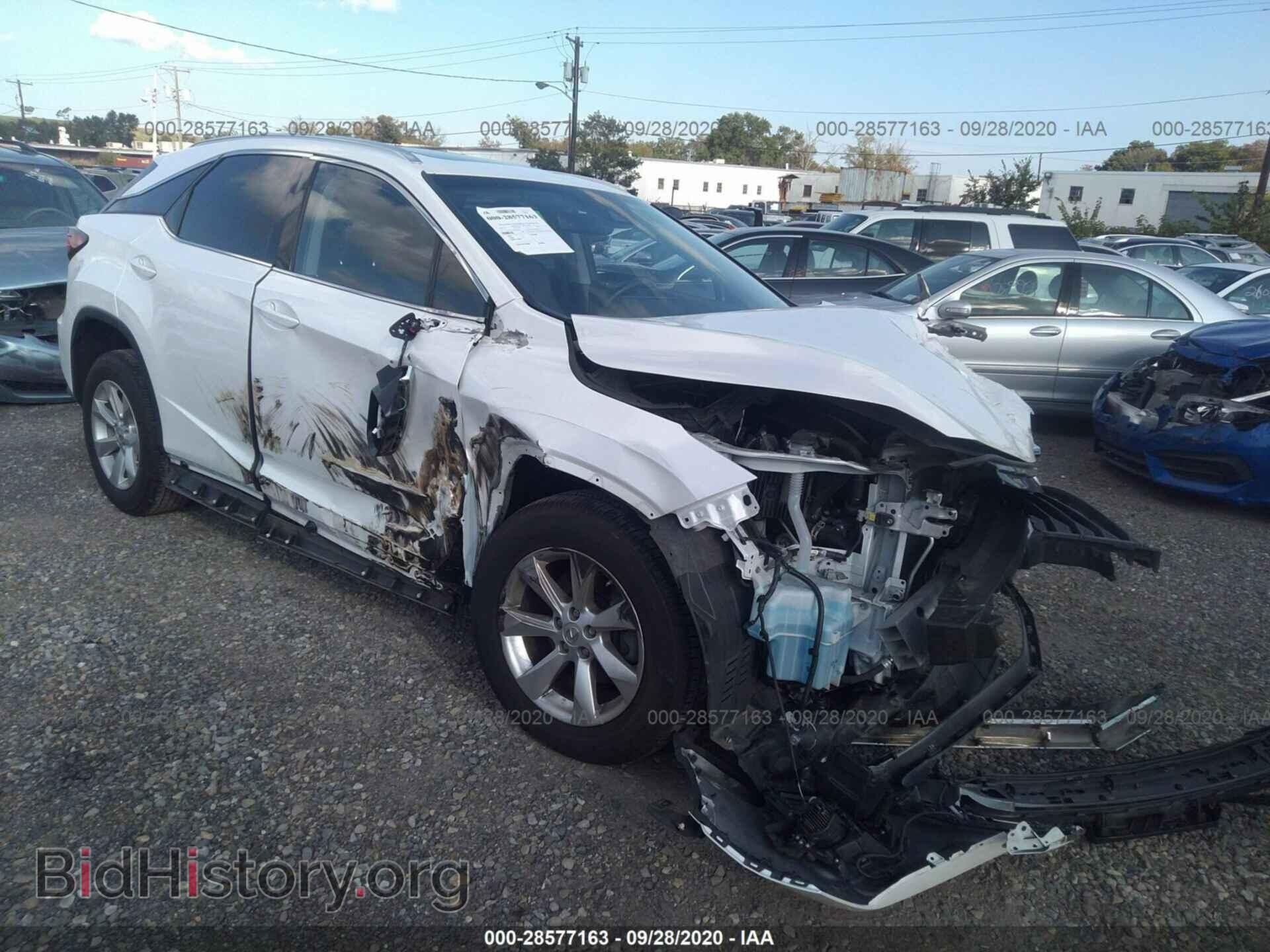 Photo JTJBZMCA4H2026690 - LEXUS RX 2017