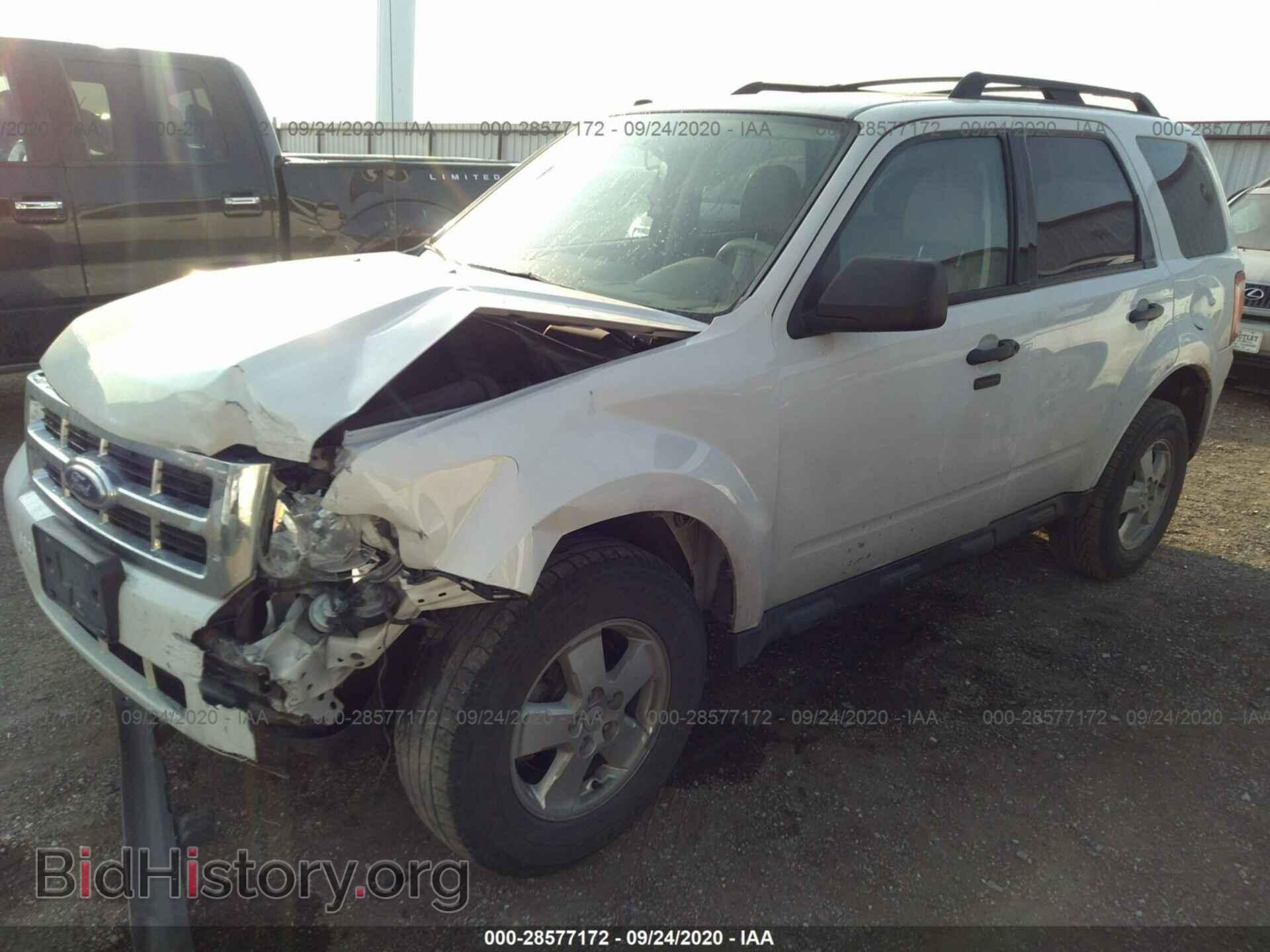 2012 FORD ESCAPE - VIN: 1FMCU9DG2CKB11750 - Фото 2