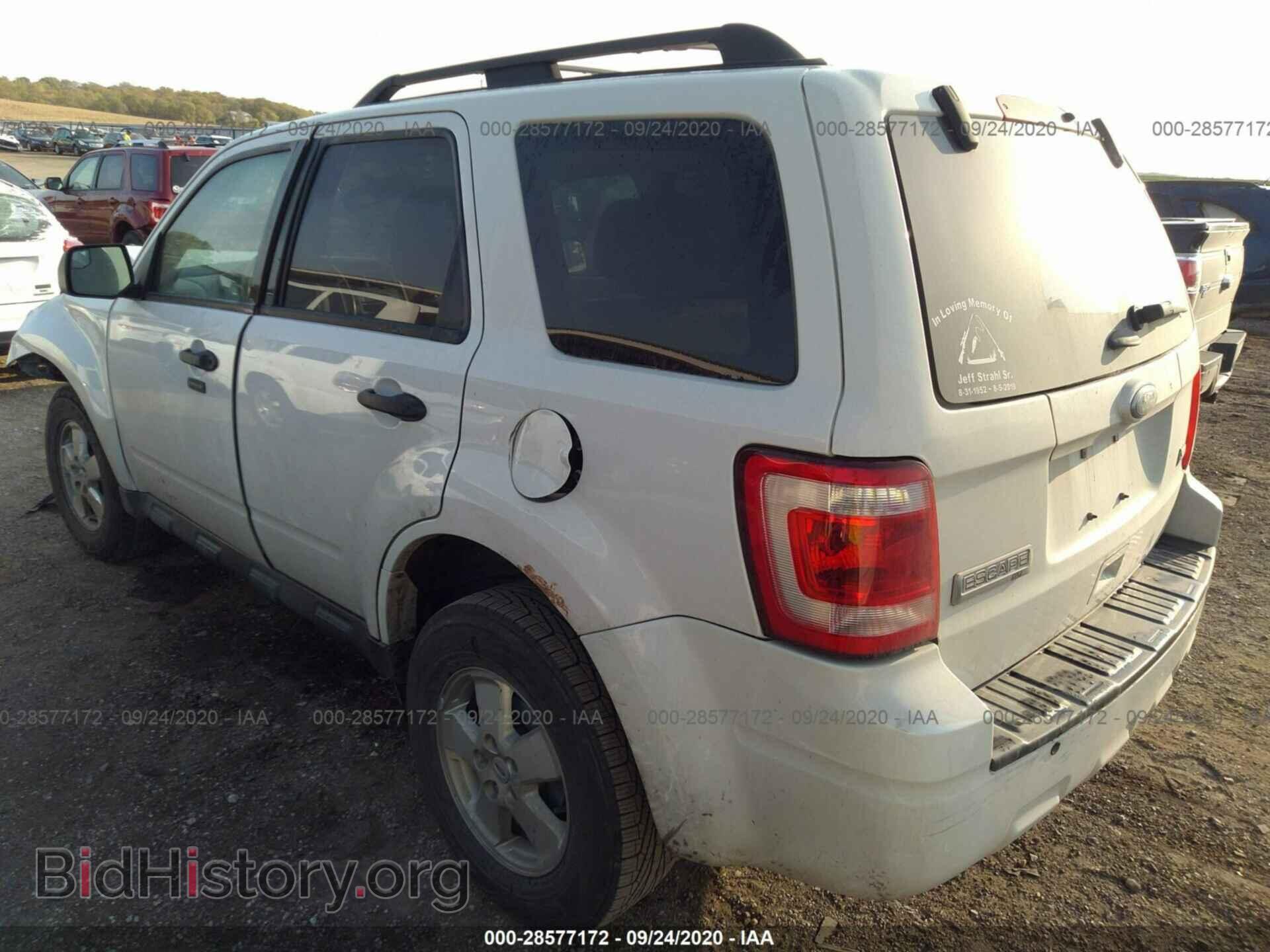 2012 FORD ESCAPE - VIN: 1FMCU9DG2CKB11750 - Фото 3