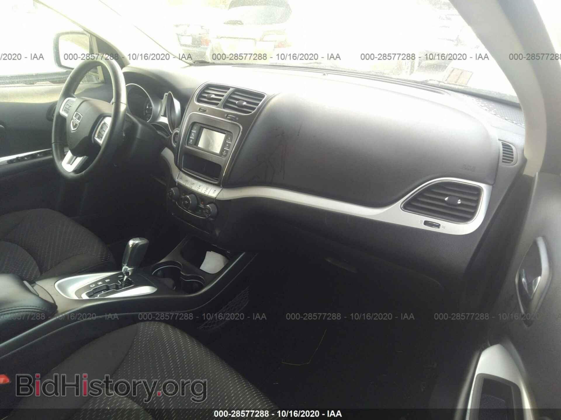 2019 DODGE JOURNEY - VIN: 3C4PDCBB2KT783881 - Фото 5