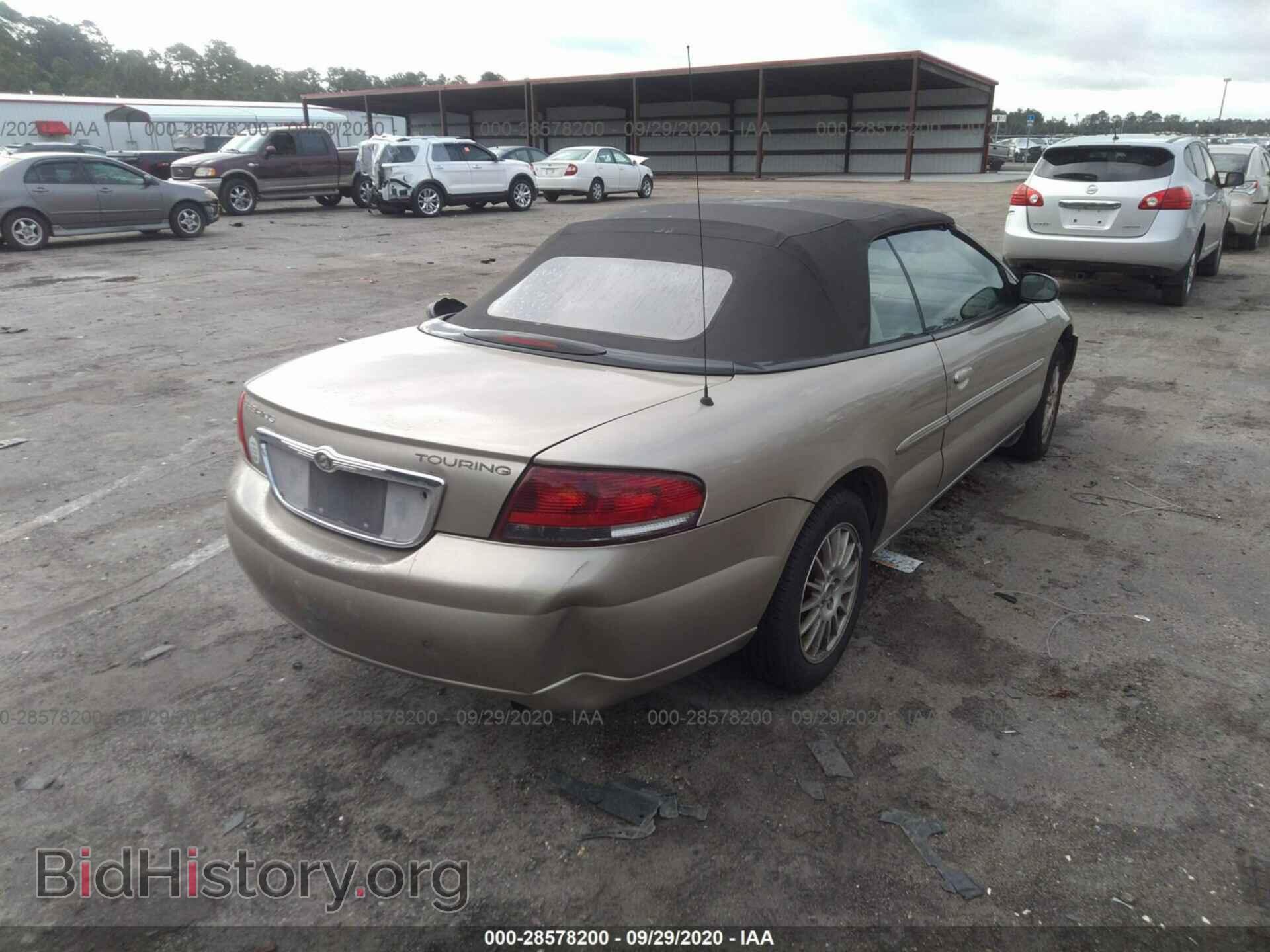 2004 CHRYSLER SEBRING - VIN: 1C3EL55R24N311301 - Фото 4