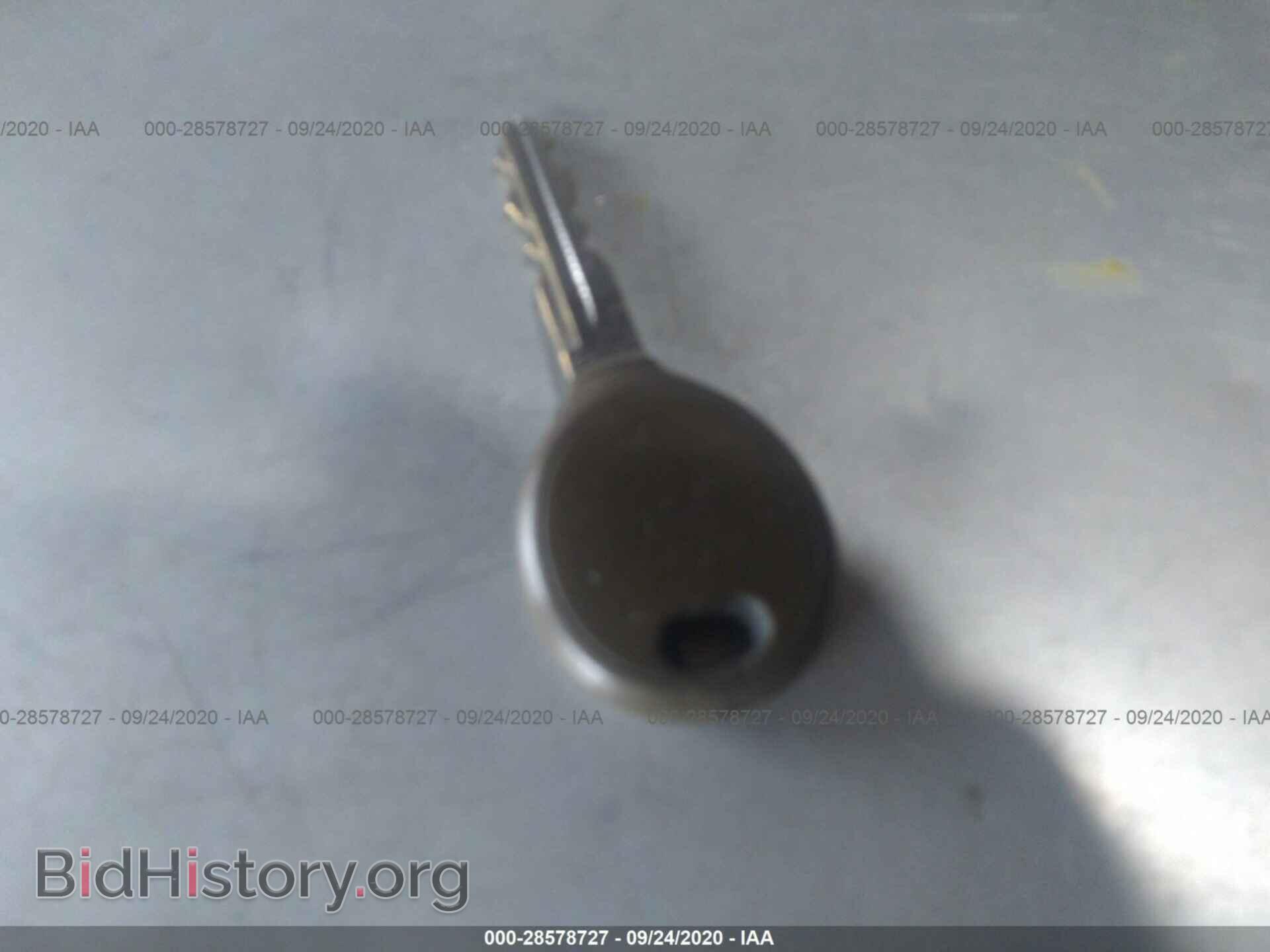 2002 CHRYSLER SEBRING - VIN: 1C3EL65R72N298130 - Фото 11